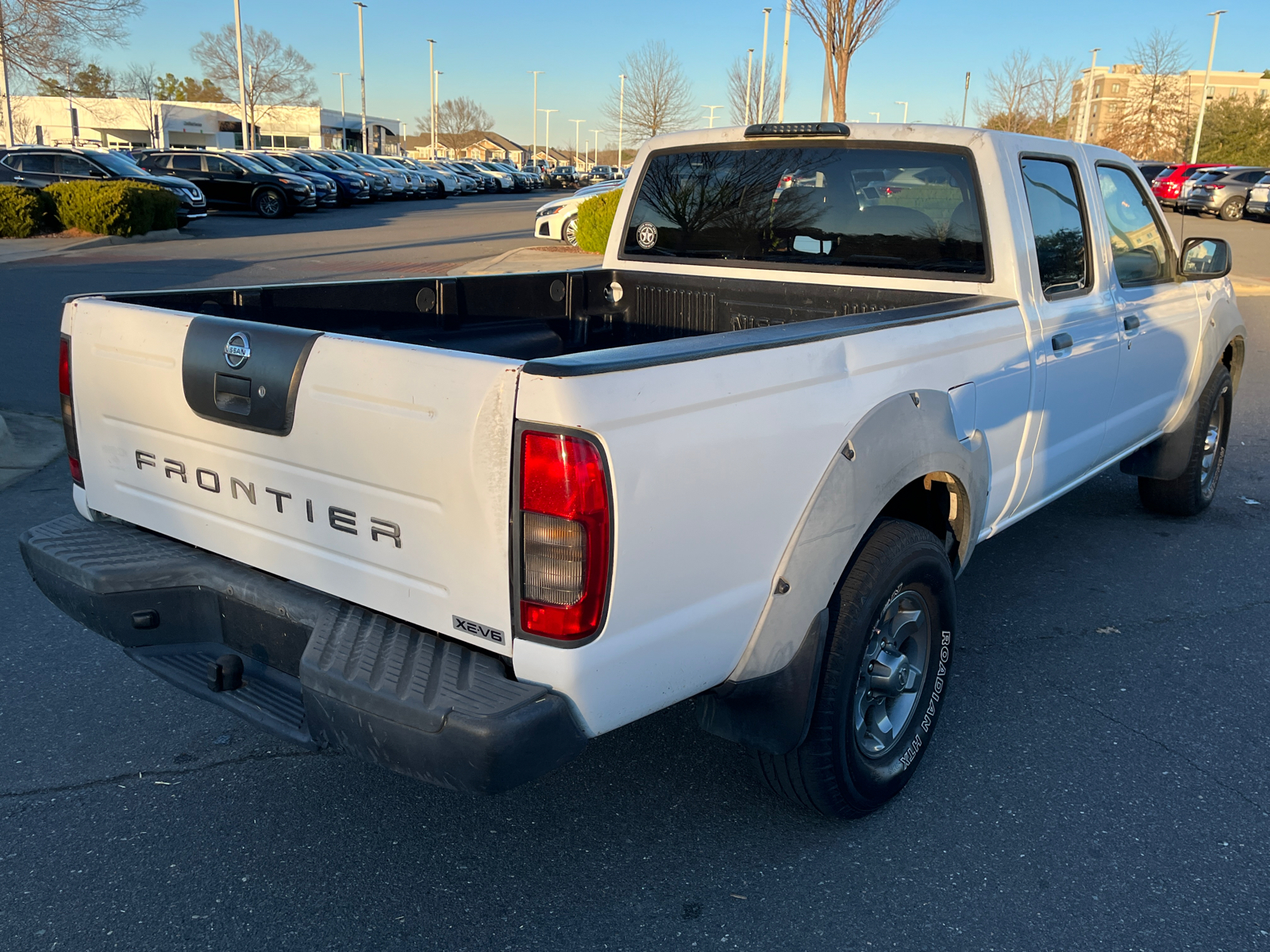 2002 Nissan Frontier XE 13