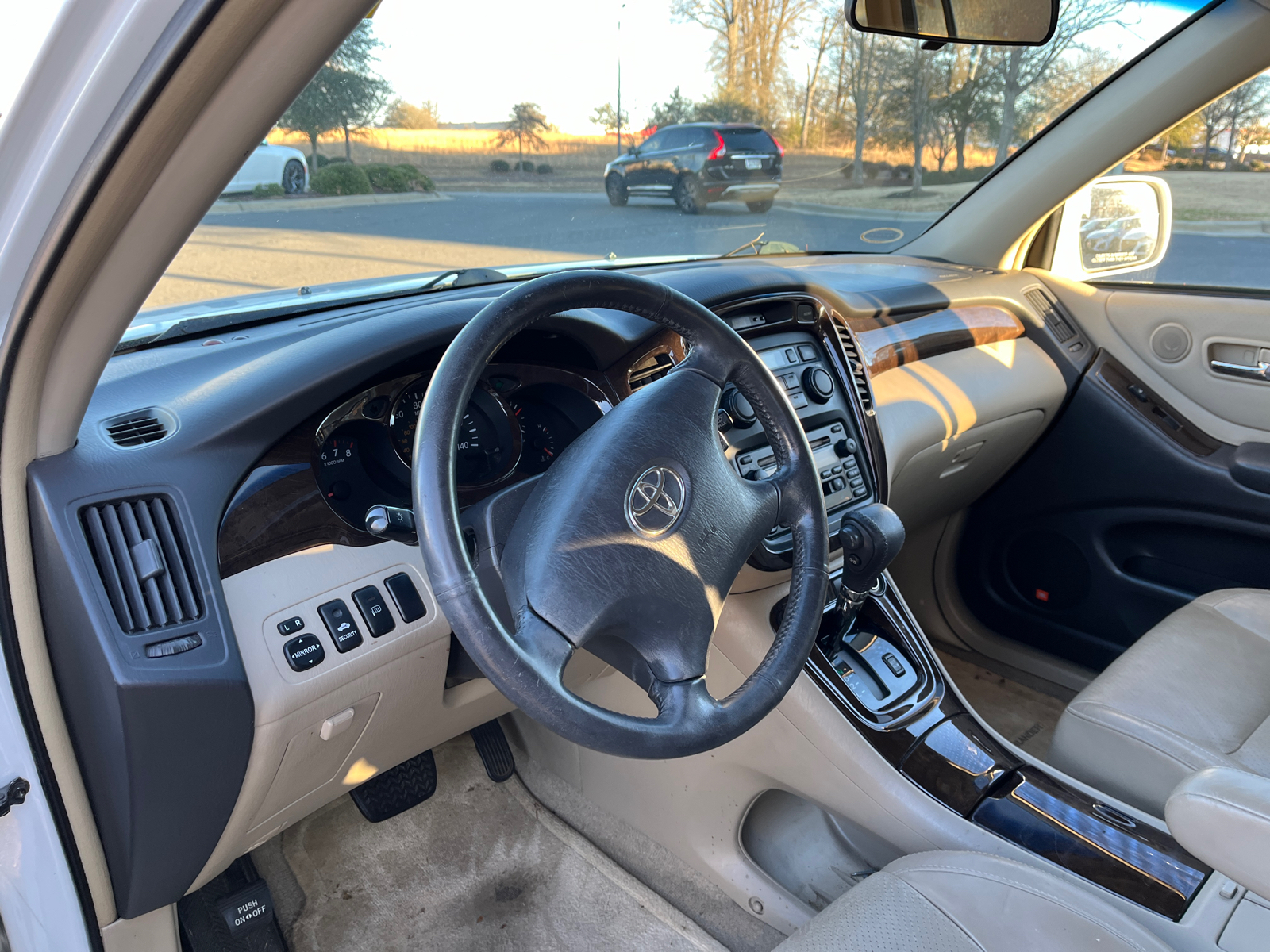 2003 Toyota Highlander V6 19