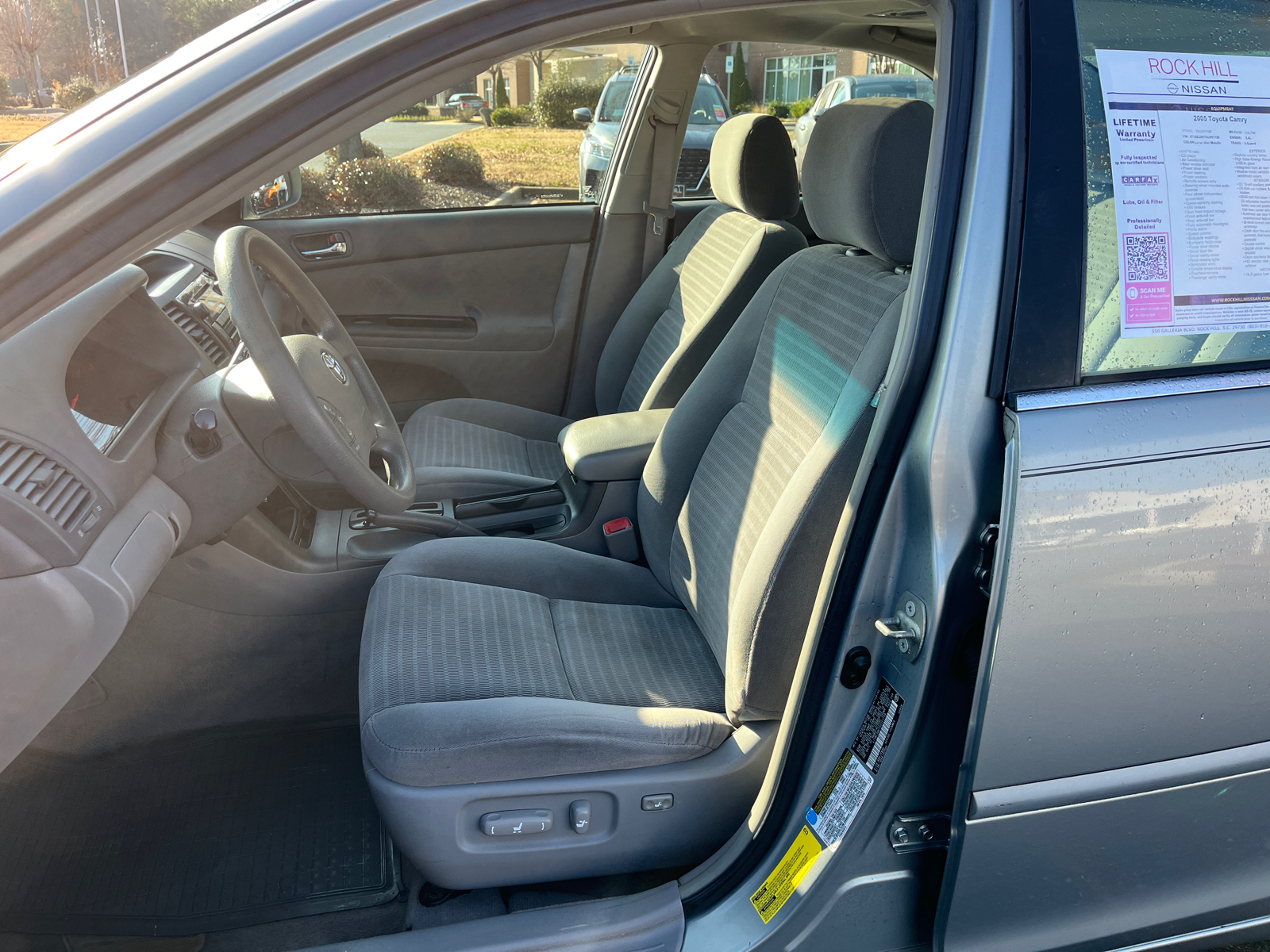 2005 Toyota Camry STD 17