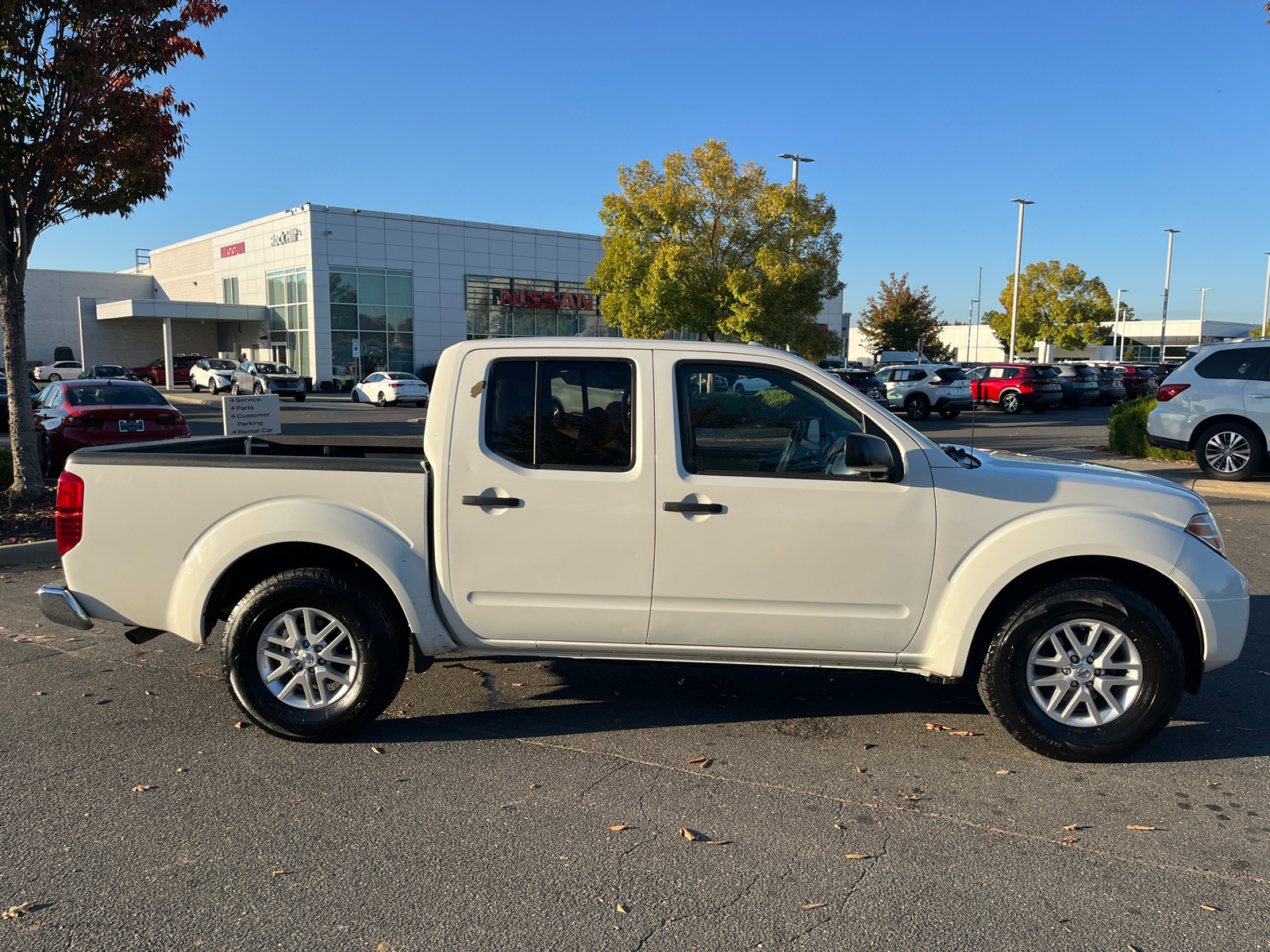 2017 Nissan Frontier SV 15