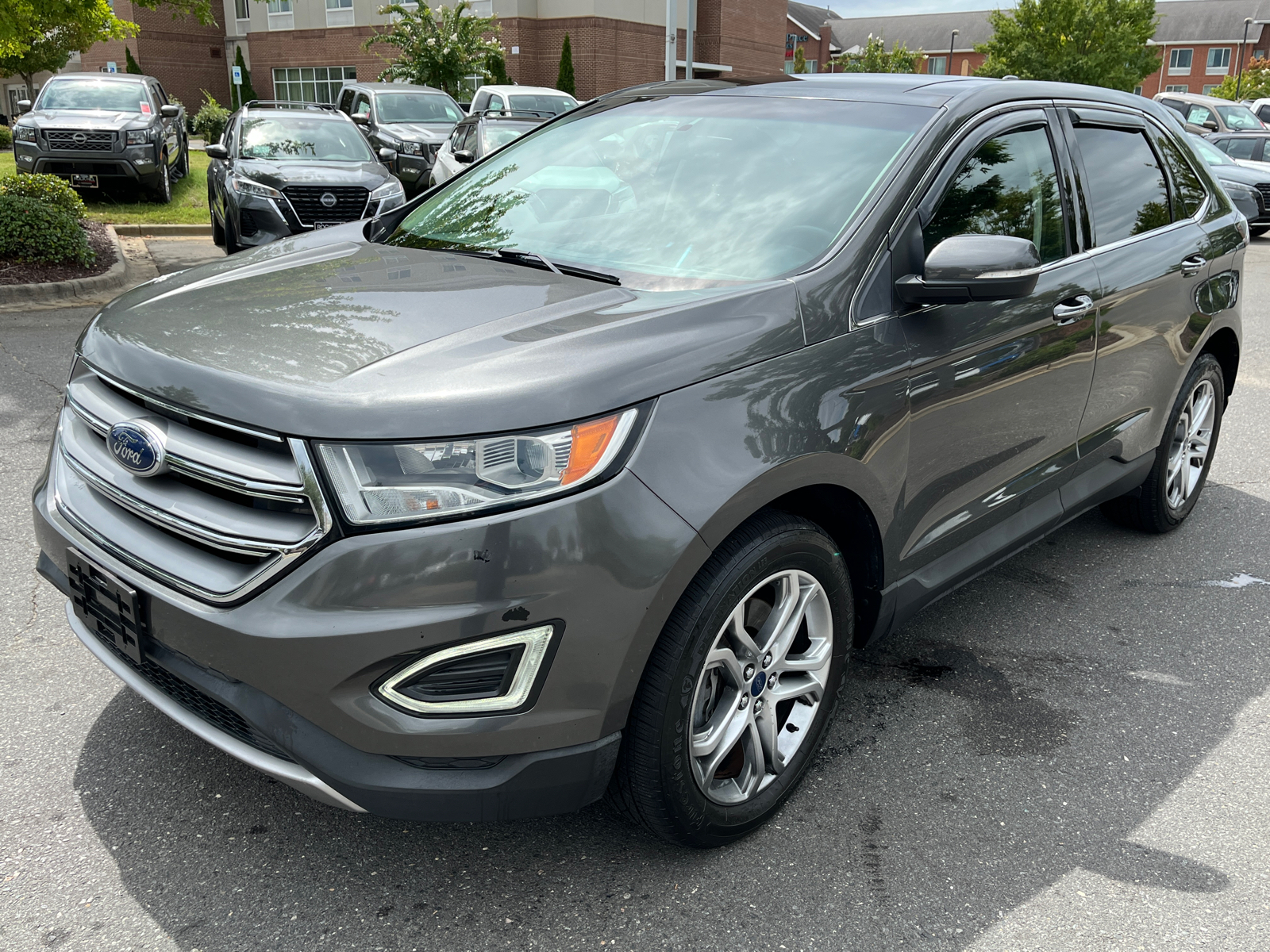 2016 Ford Edge Titanium 4