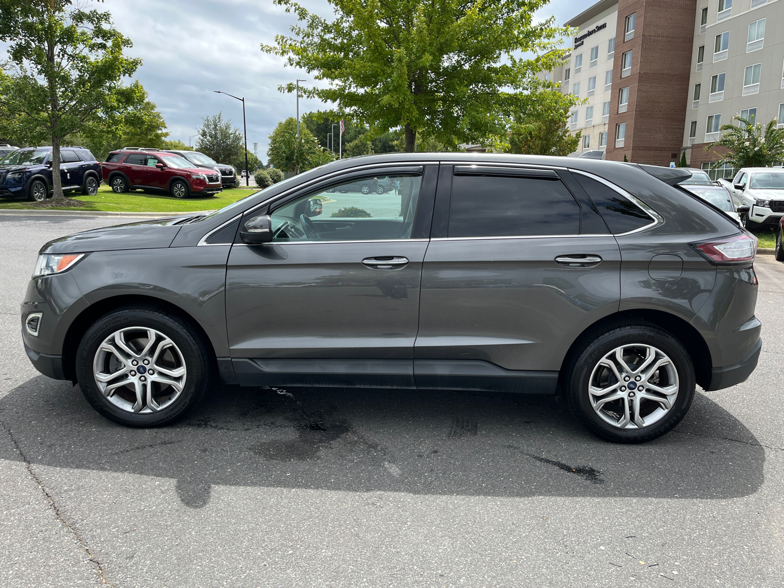 2016 Ford Edge Titanium 5