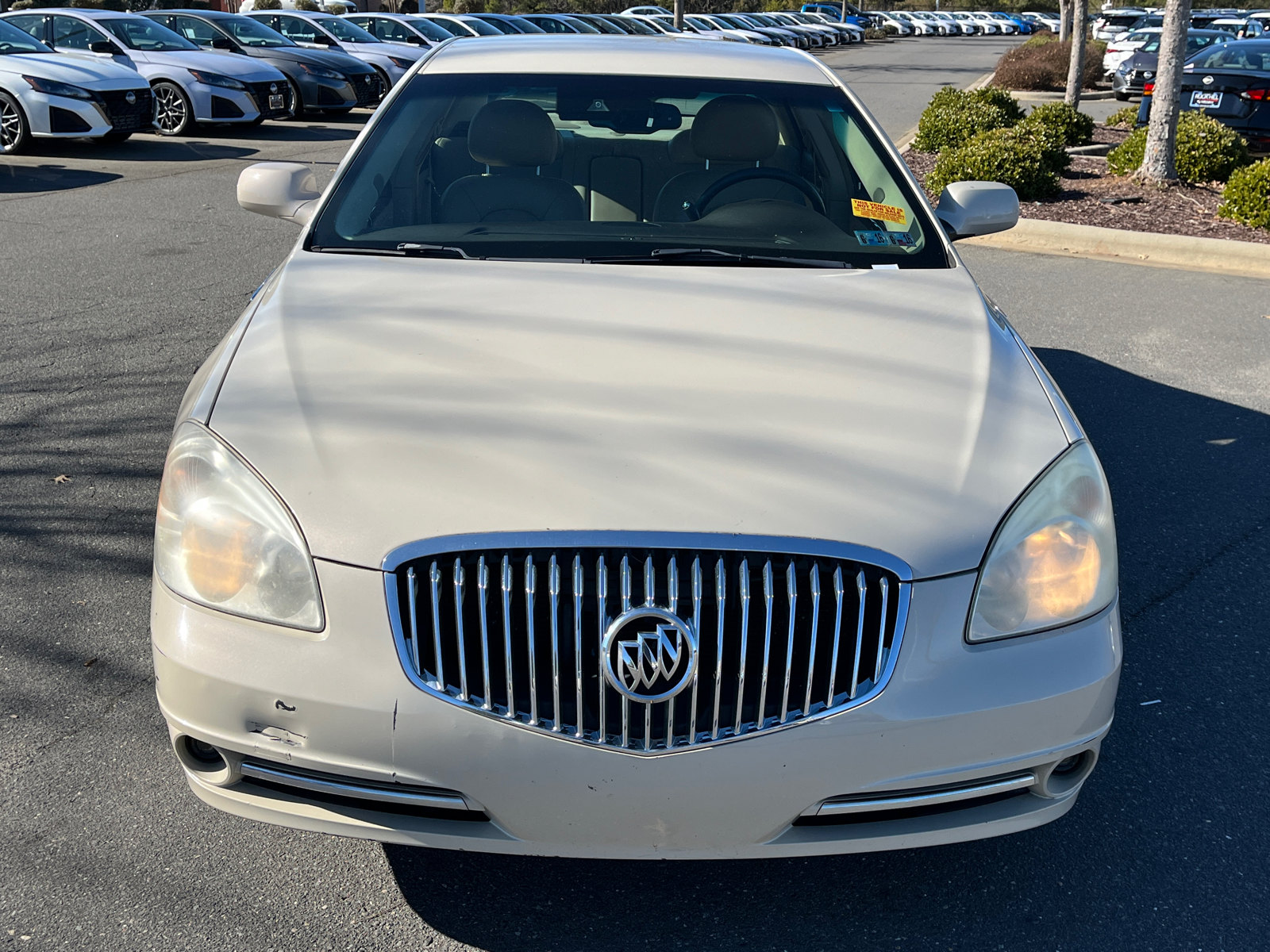 2011 Buick Lucerne CXL Premium 2