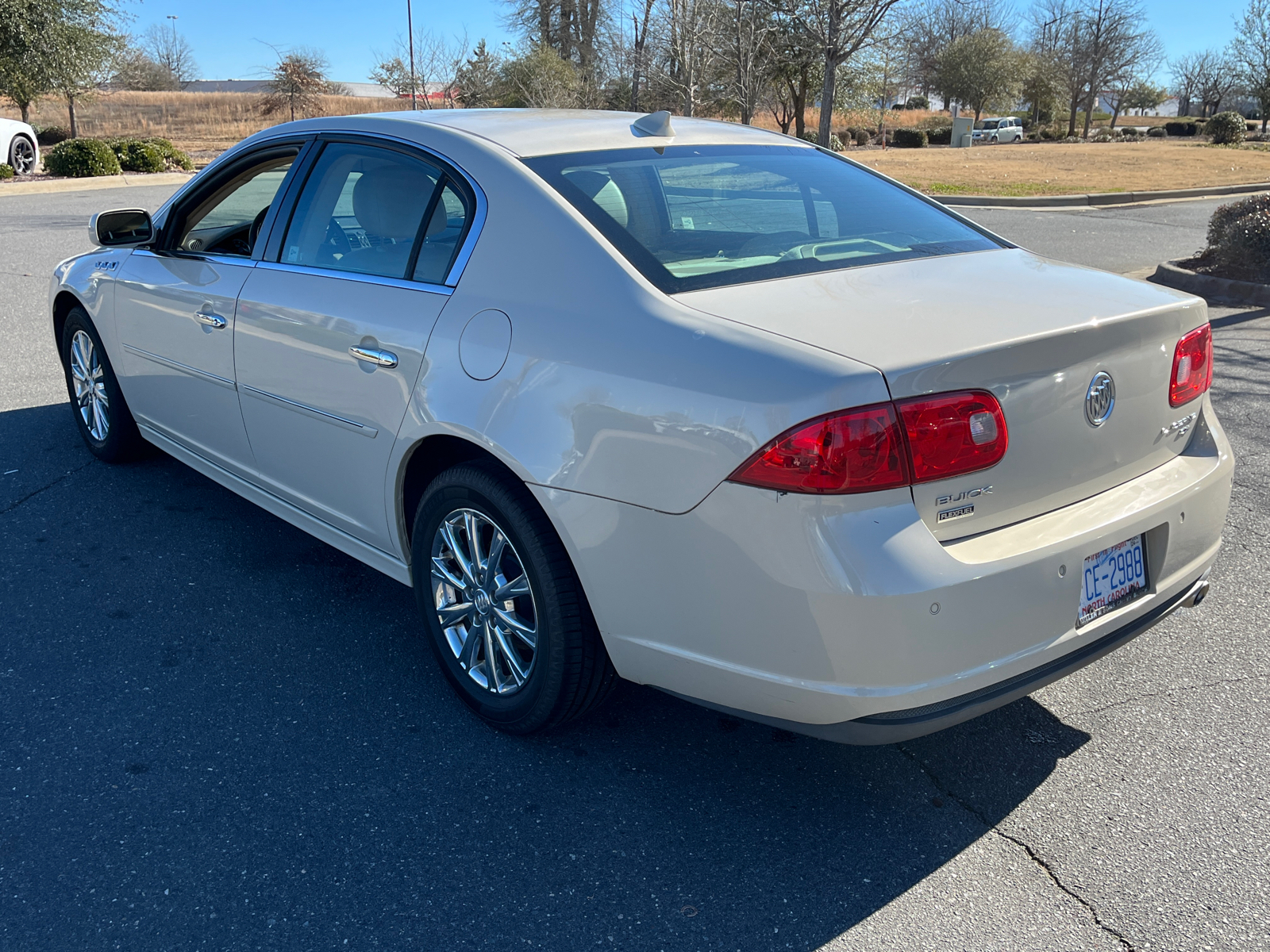 2011 Buick Lucerne CXL Premium 7