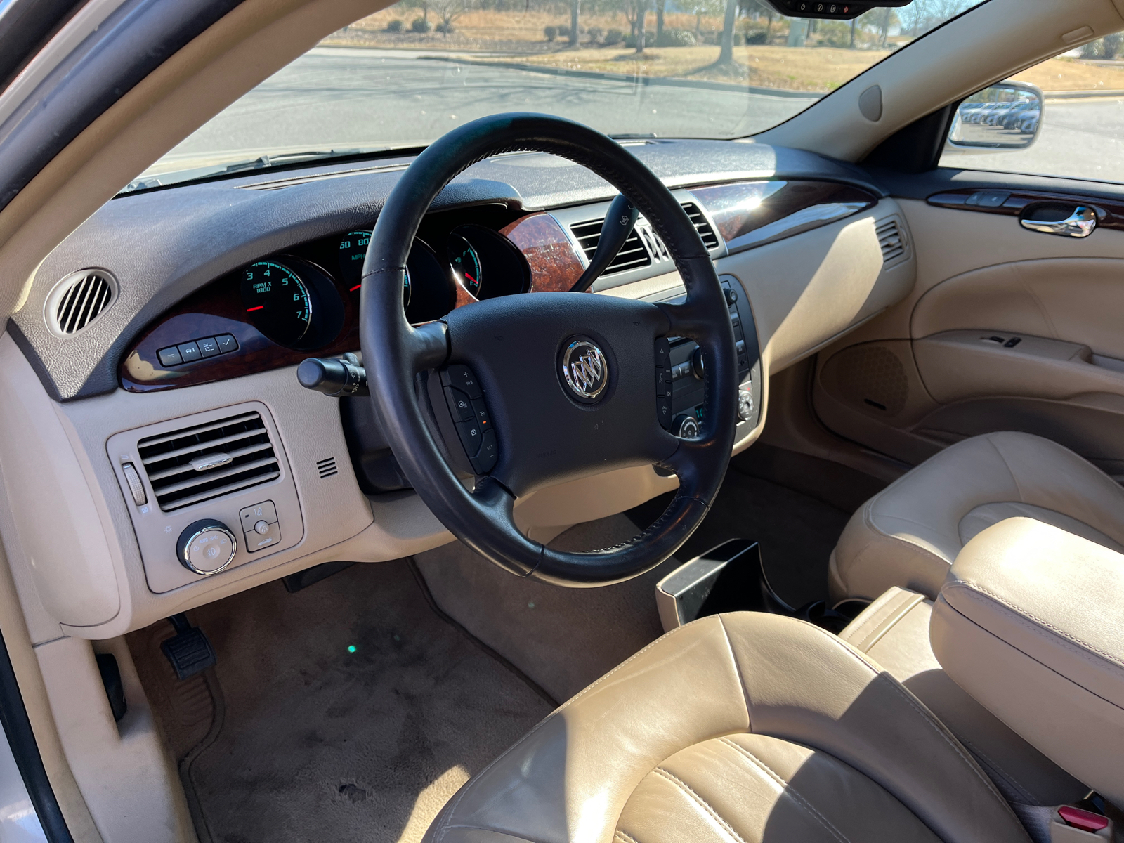 2011 Buick Lucerne CXL Premium 20