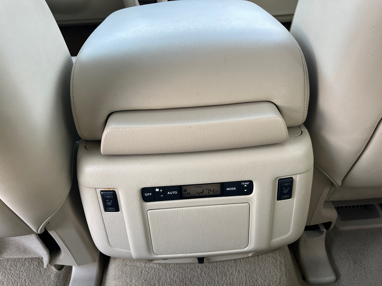 2016 INFINITI QX80 Base 39