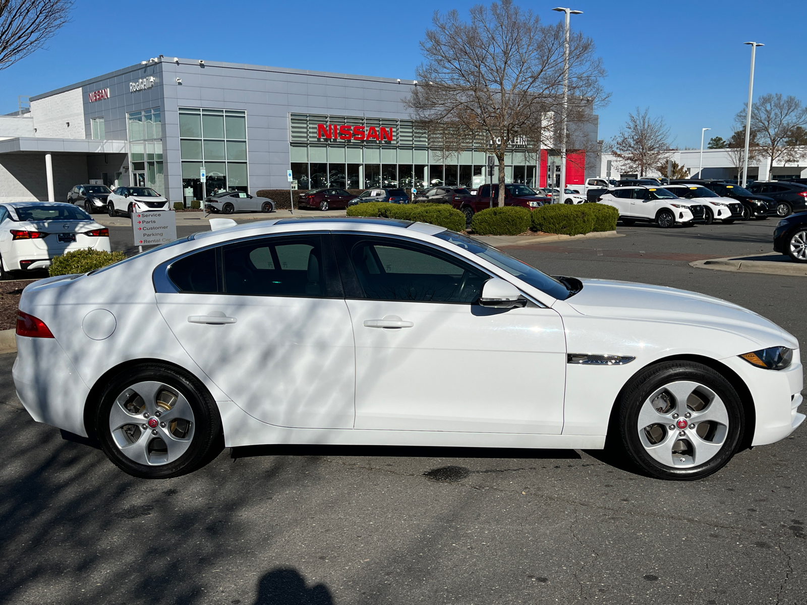 2017 Jaguar XE 25t 11