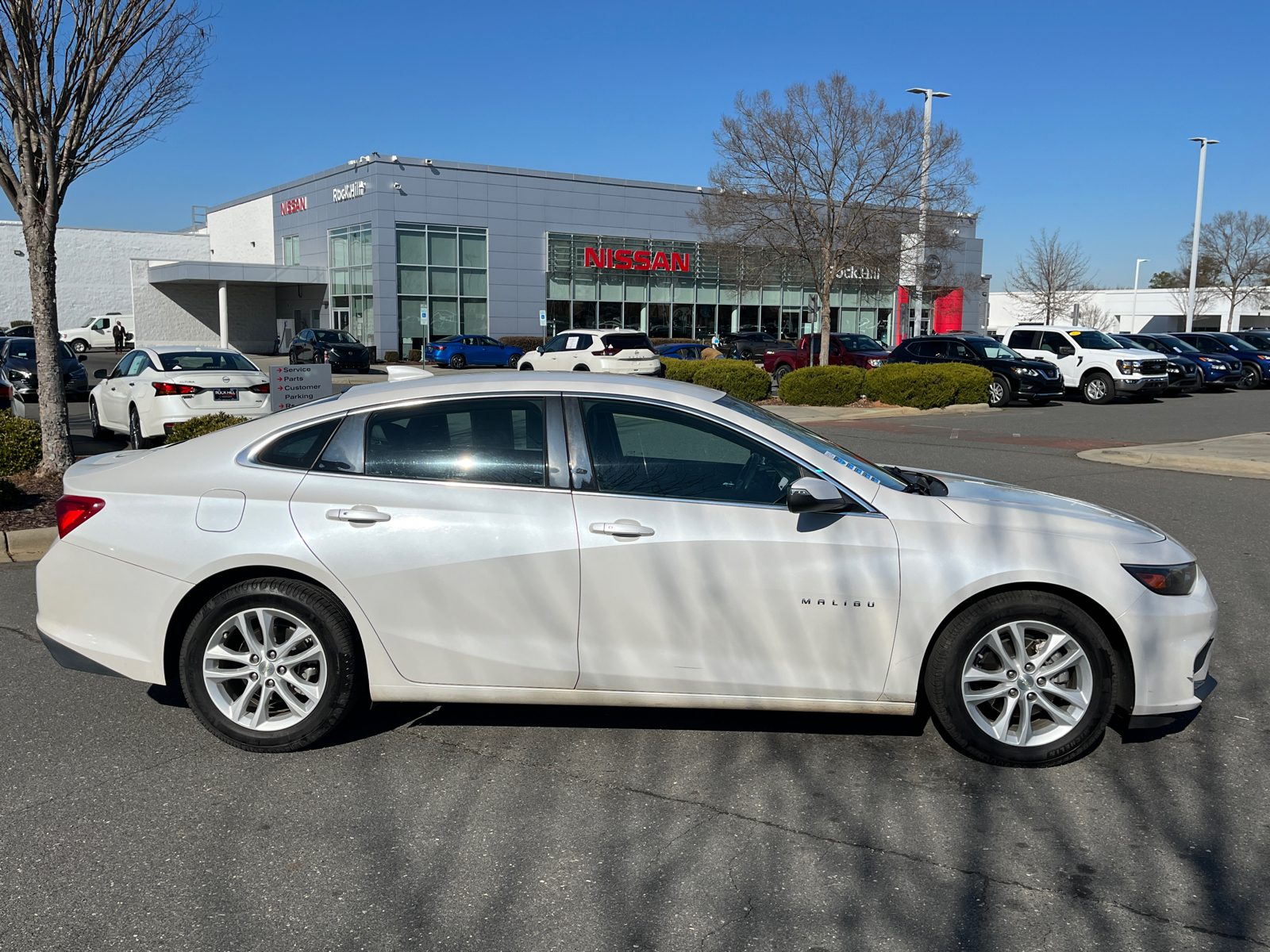 2017 Chevrolet Malibu Hybrid 11