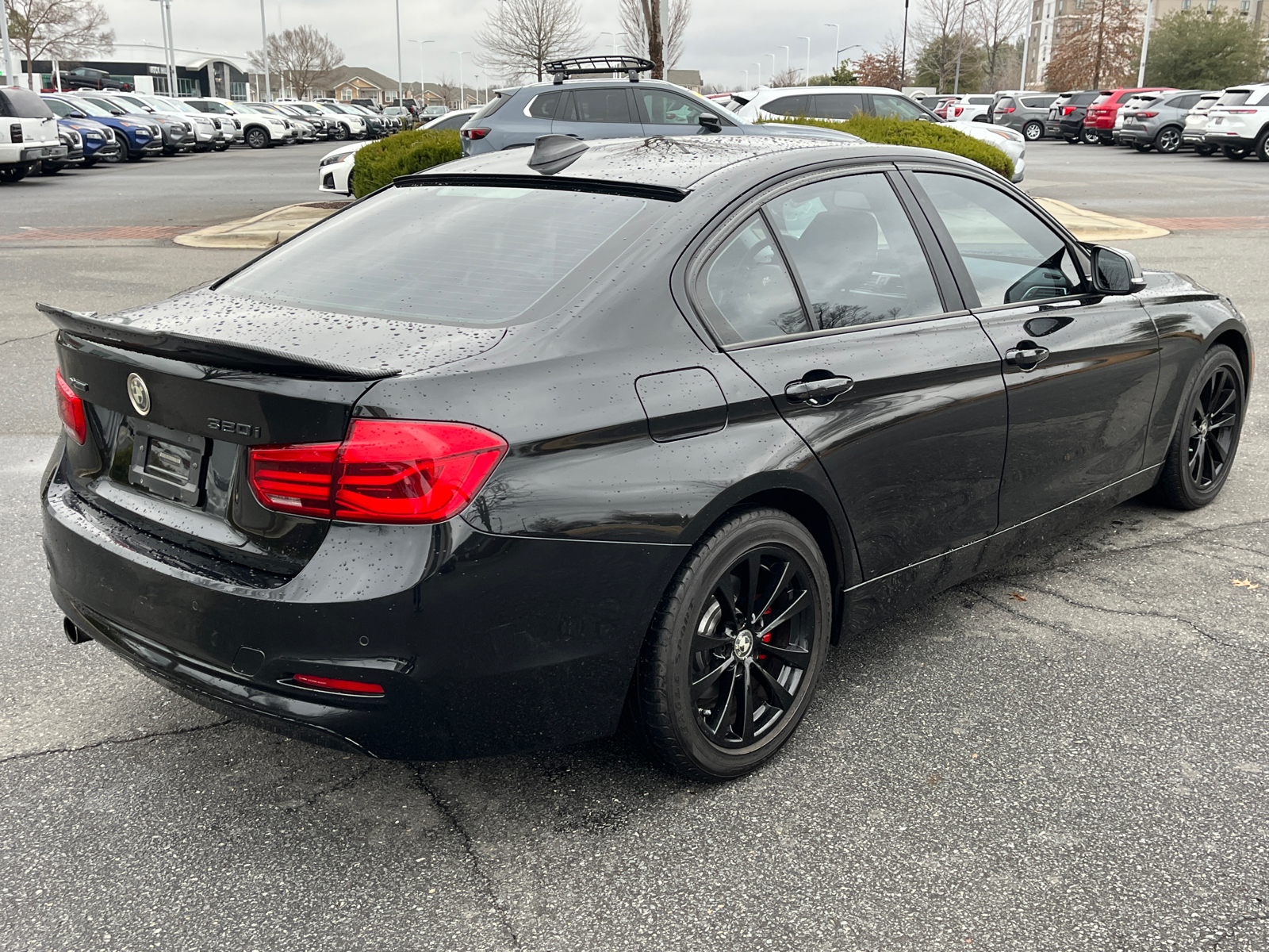 2017 BMW 3 Series 320i xDrive 10