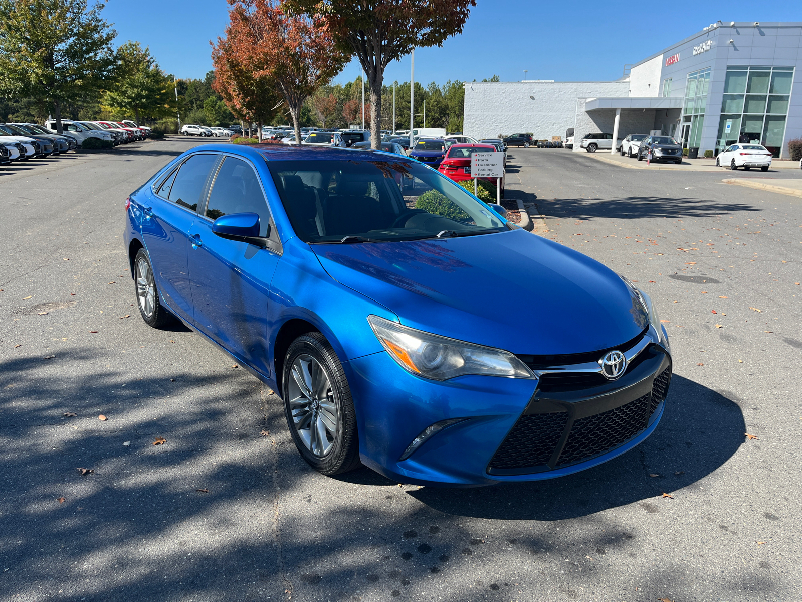 2017 Toyota Camry SE 1