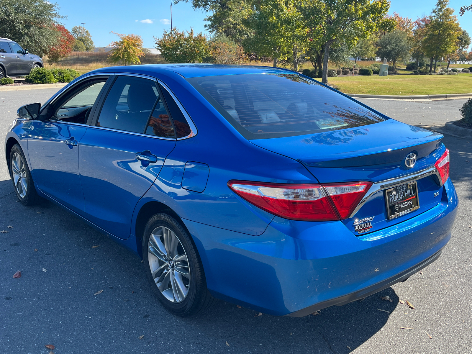 2017 Toyota Camry SE 7