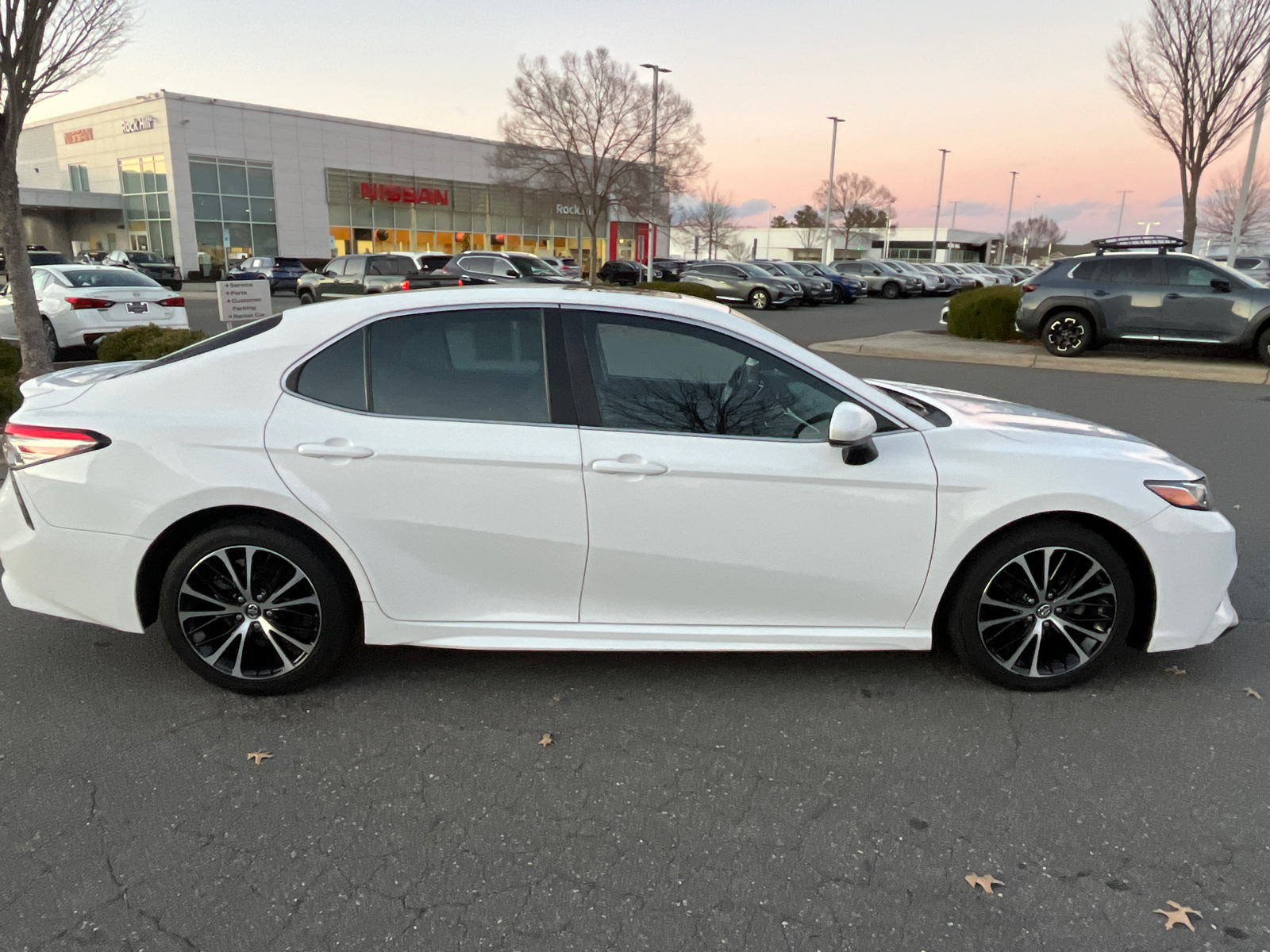 2018 Toyota Camry L 11