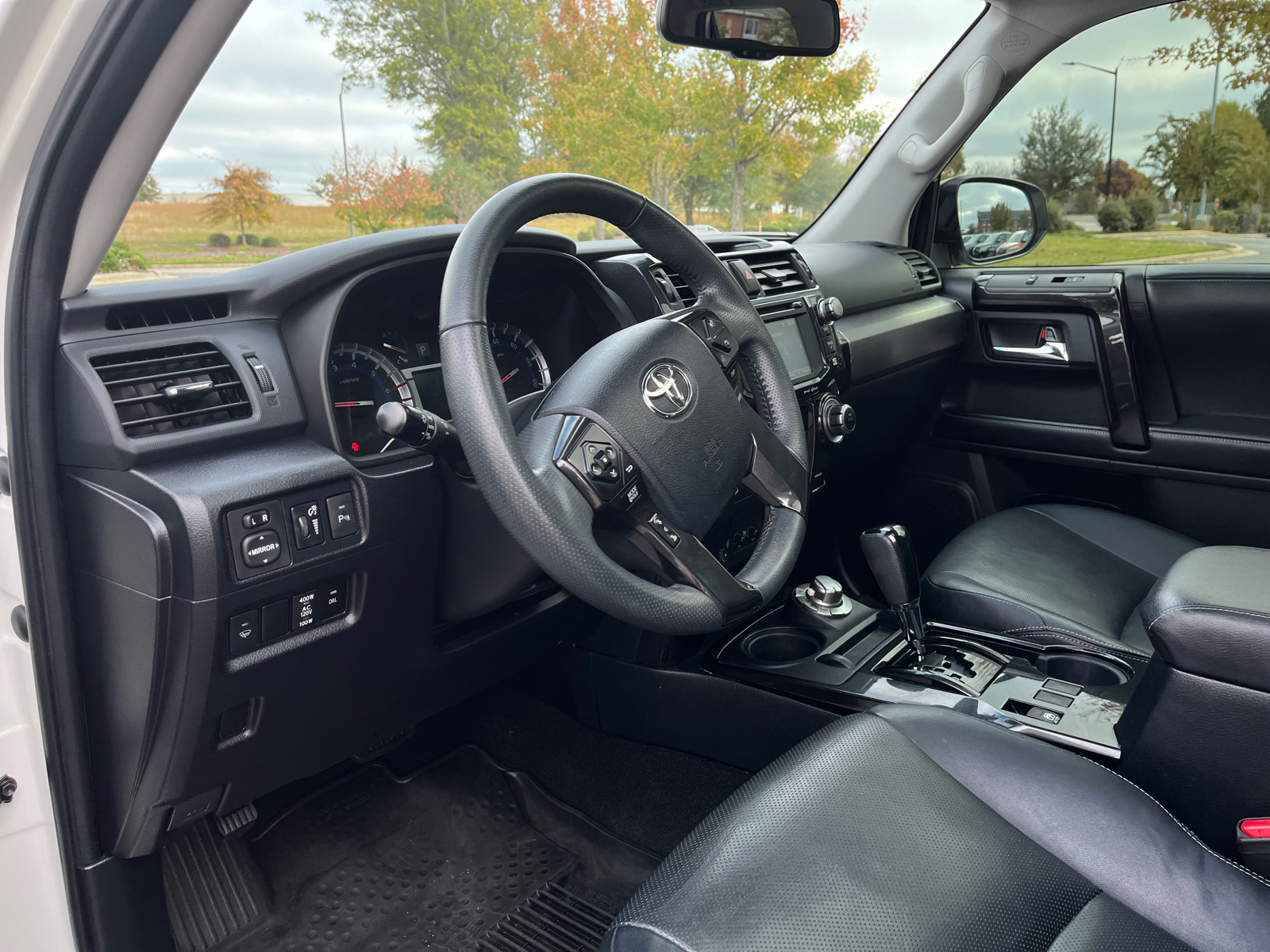 2019 Toyota 4Runner Limited Nightshade 21