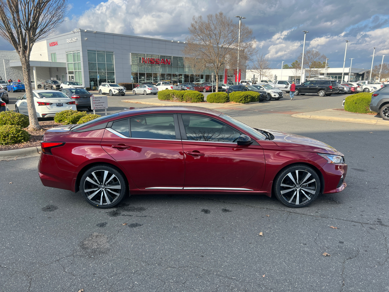 2019 Nissan Altima 2.5 SR 11