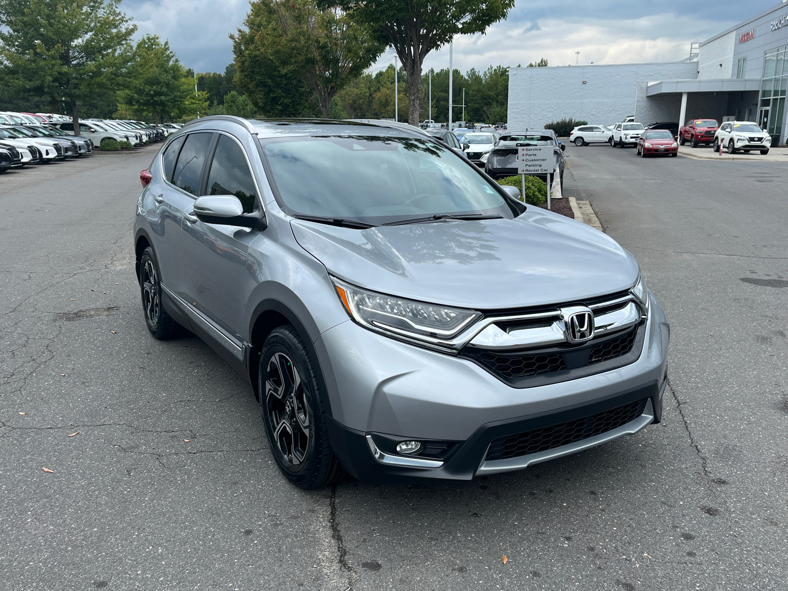 2019 Honda CR-V Touring 1