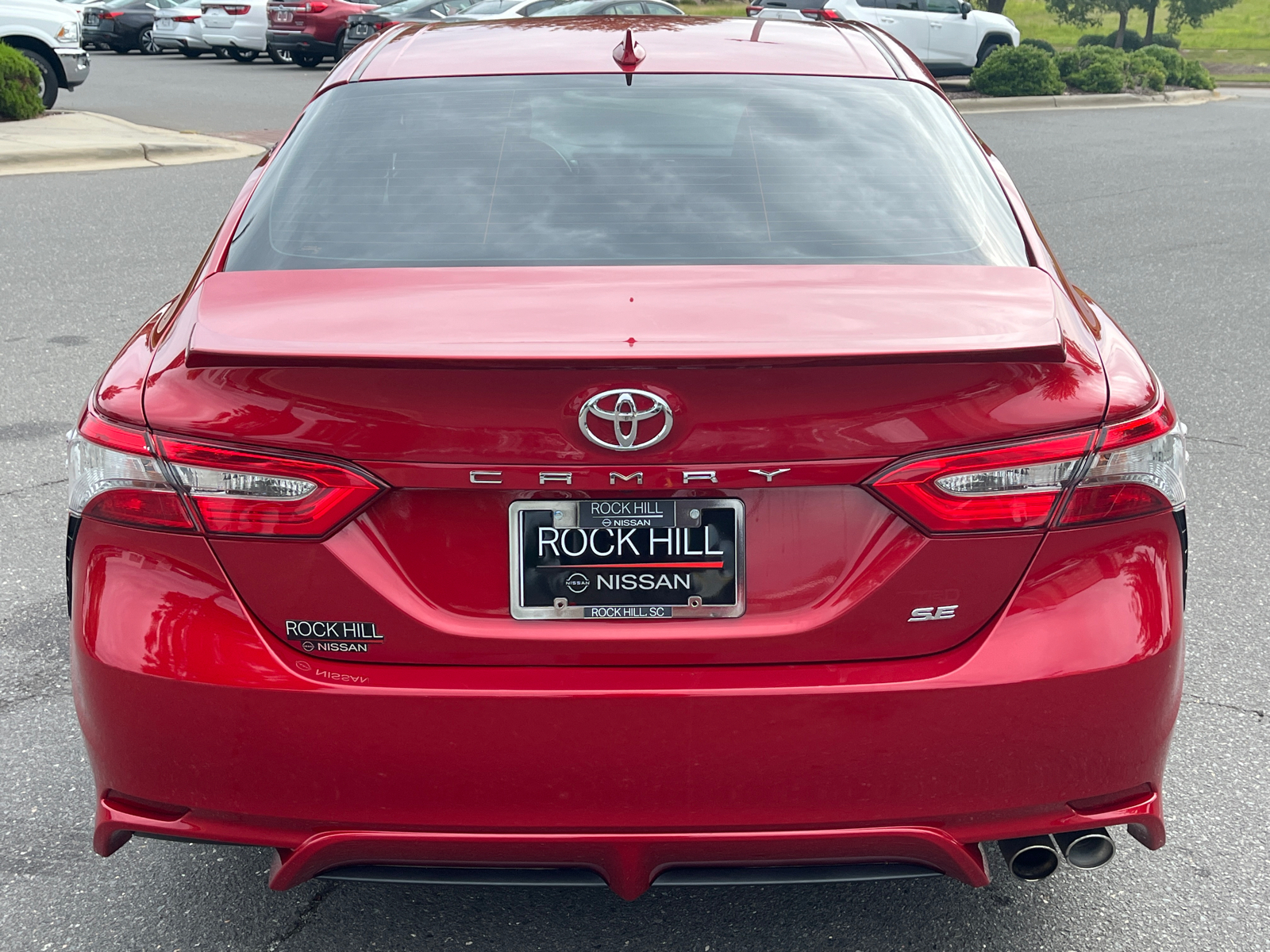 2019 Toyota Camry SE 8