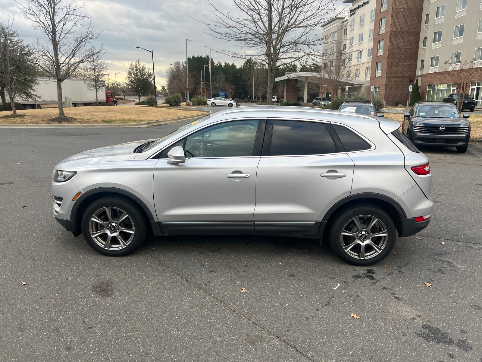 2019 Lincoln MKC  4