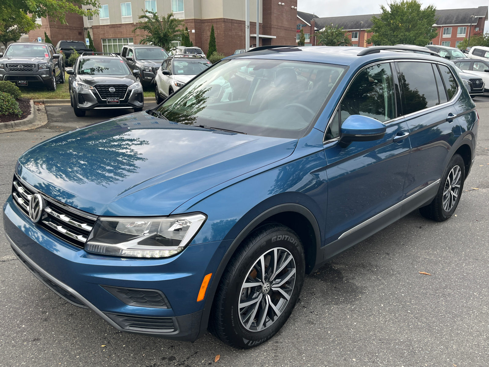 2020 Volkswagen Tiguan 2.0T SE 4