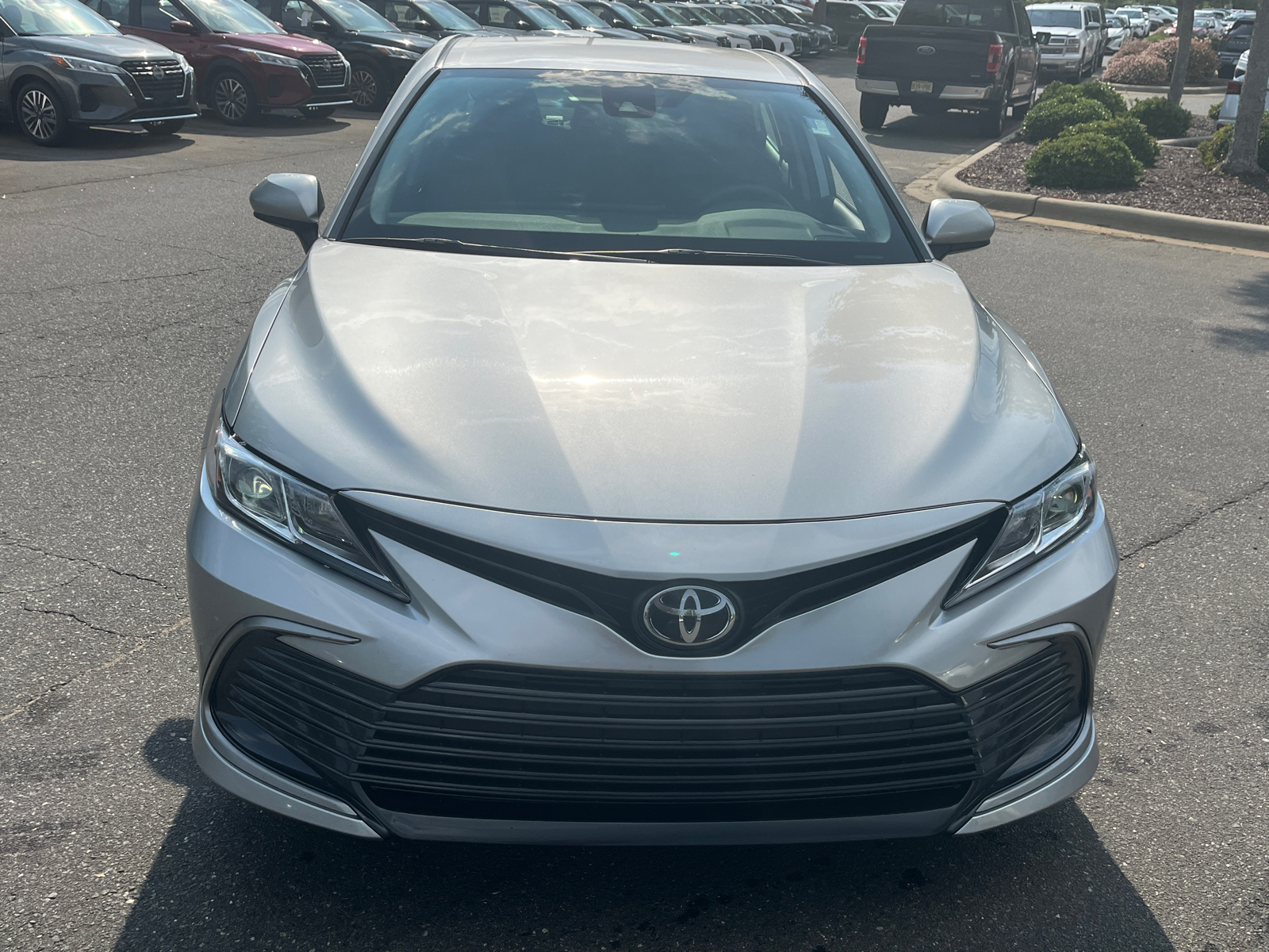 2021 Toyota Camry LE 2