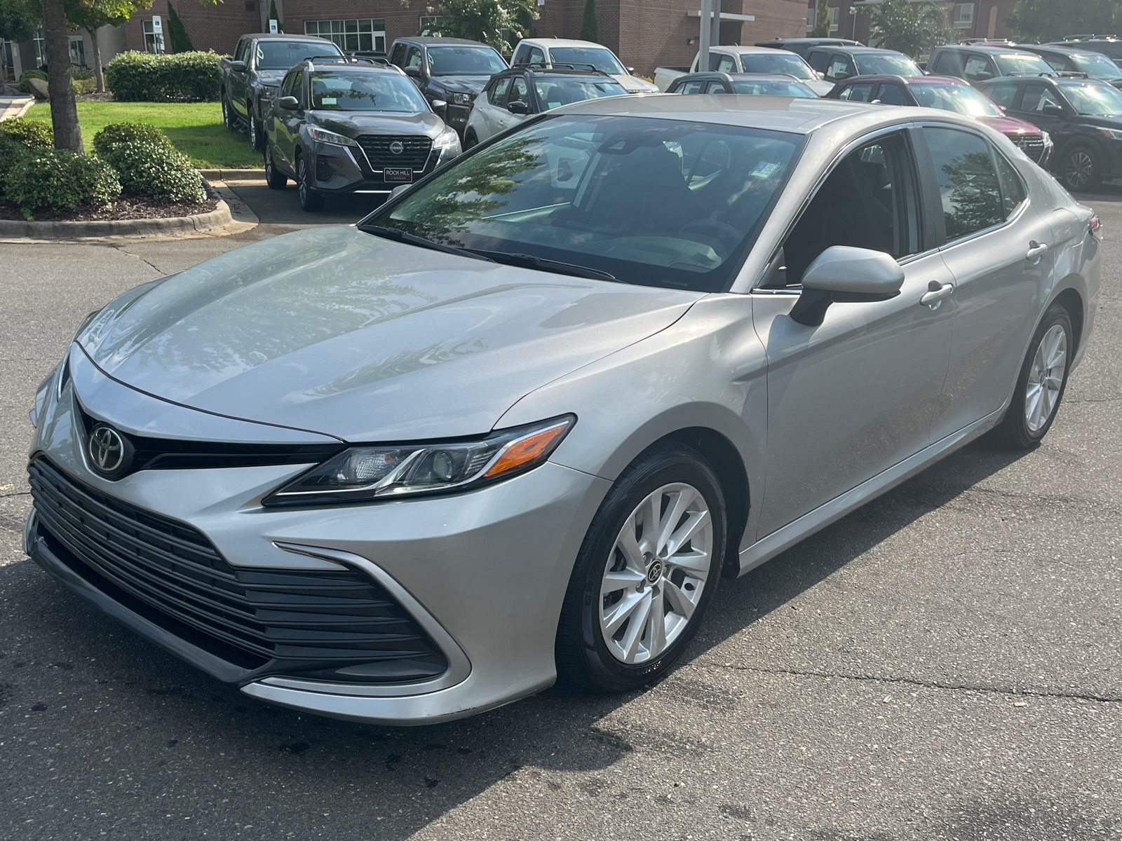 2021 Toyota Camry LE 4