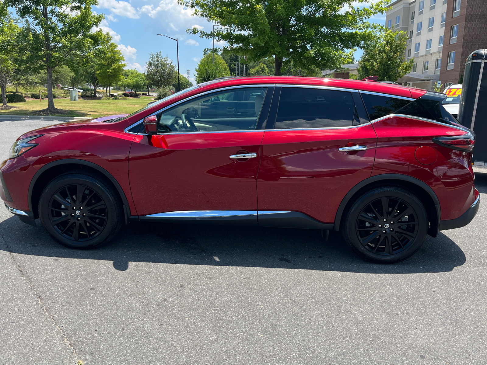 2022 Nissan Murano SL 5