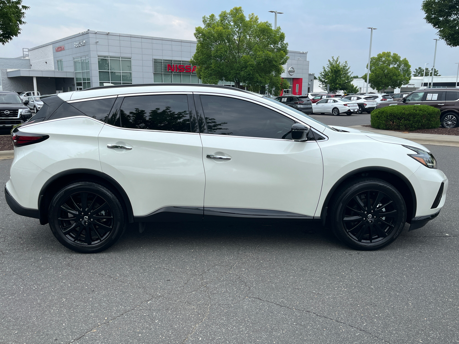 2022 Nissan Murano SV 11