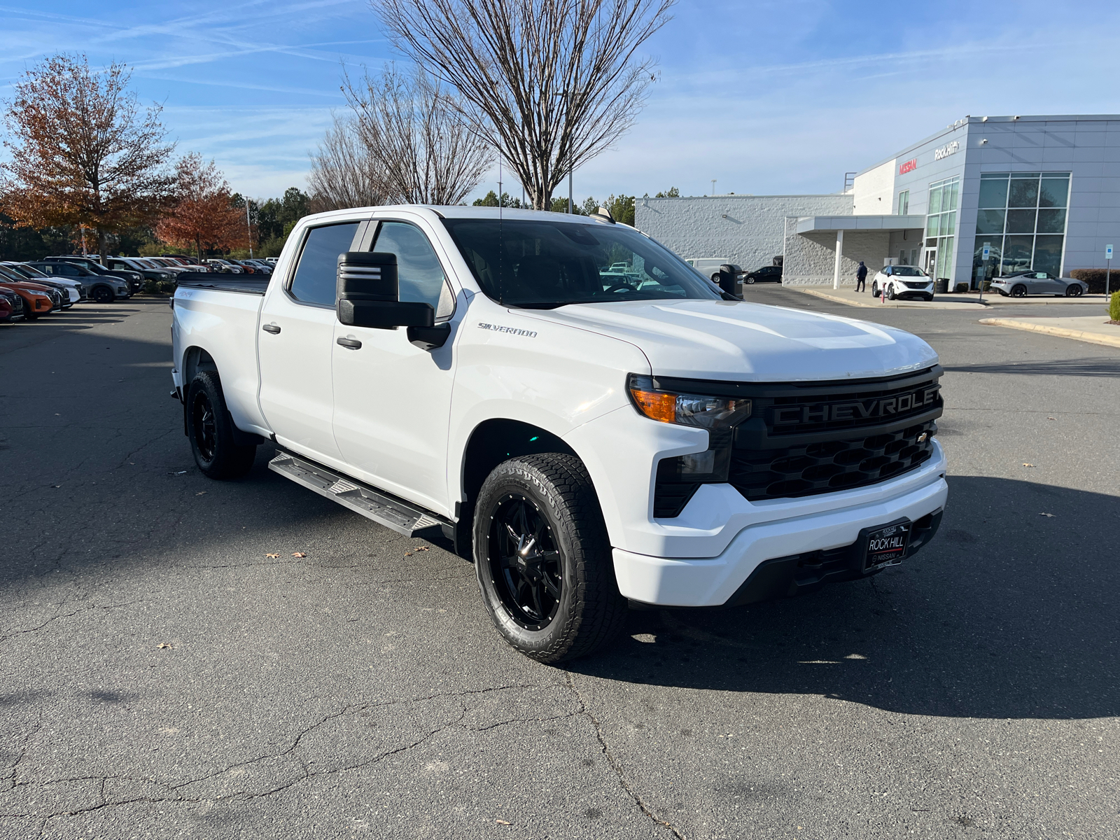 2022 Chevrolet Silverado 1500 Custom 1