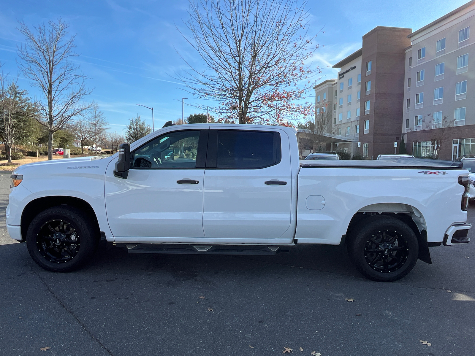 2022 Chevrolet Silverado 1500 Custom 5