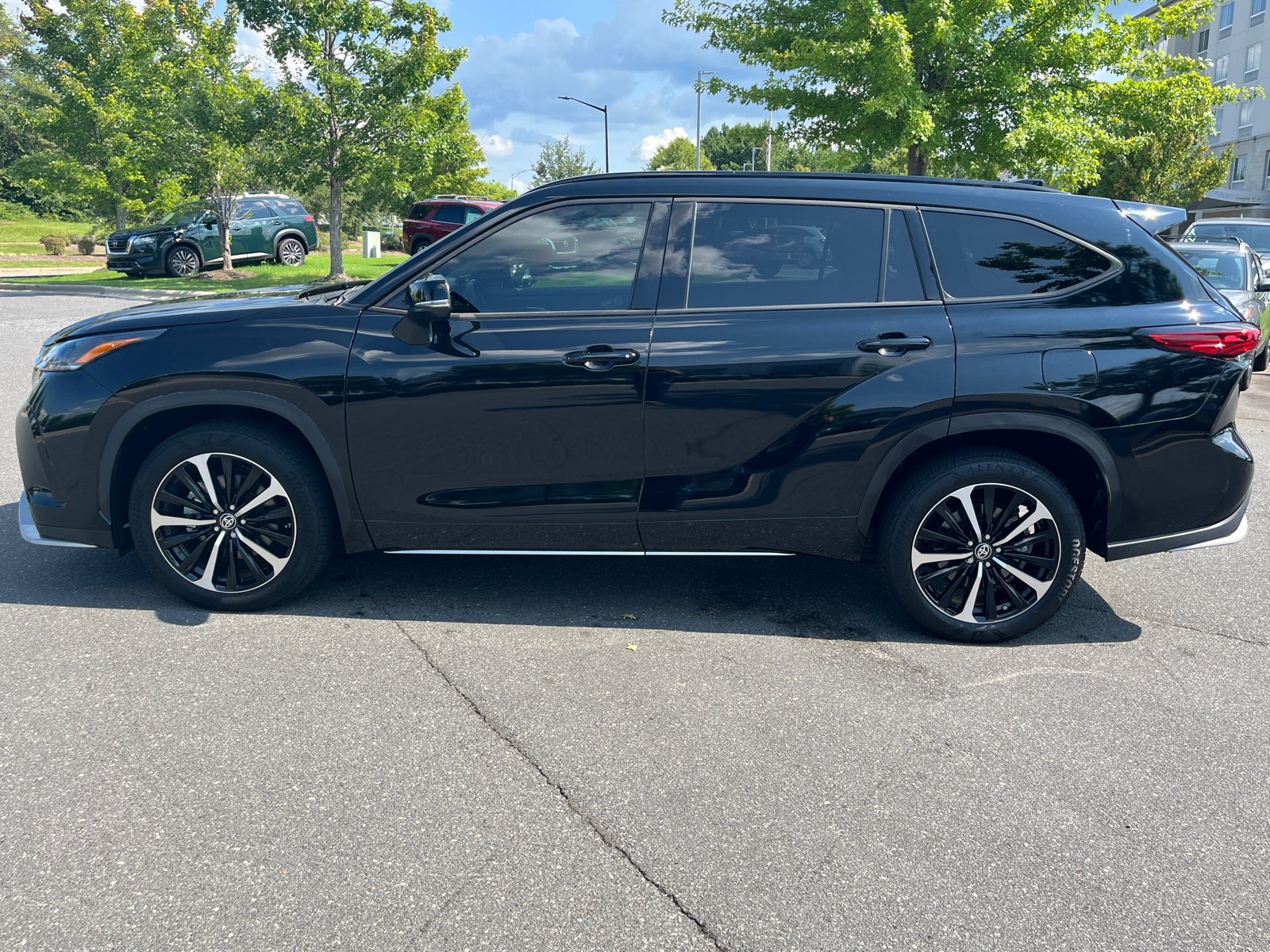 2022 Toyota Highlander XSE 5