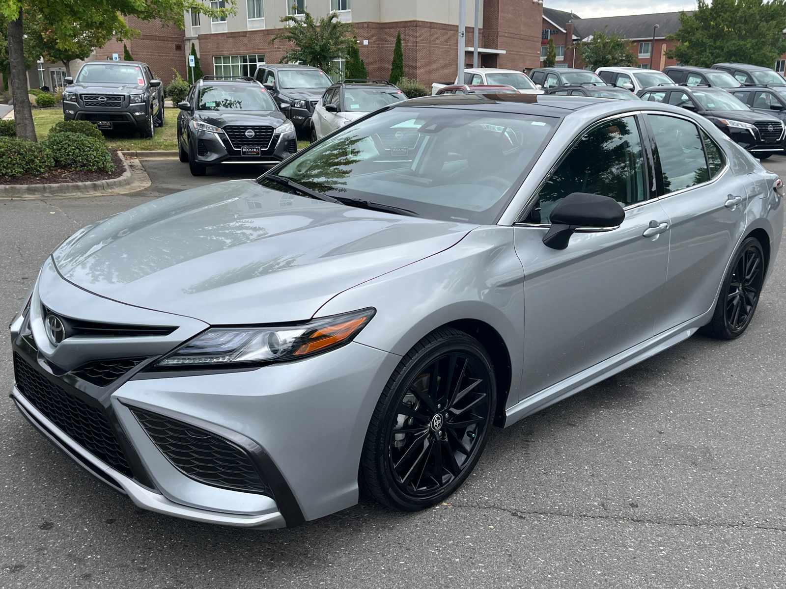 2022 Toyota Camry XSE 4