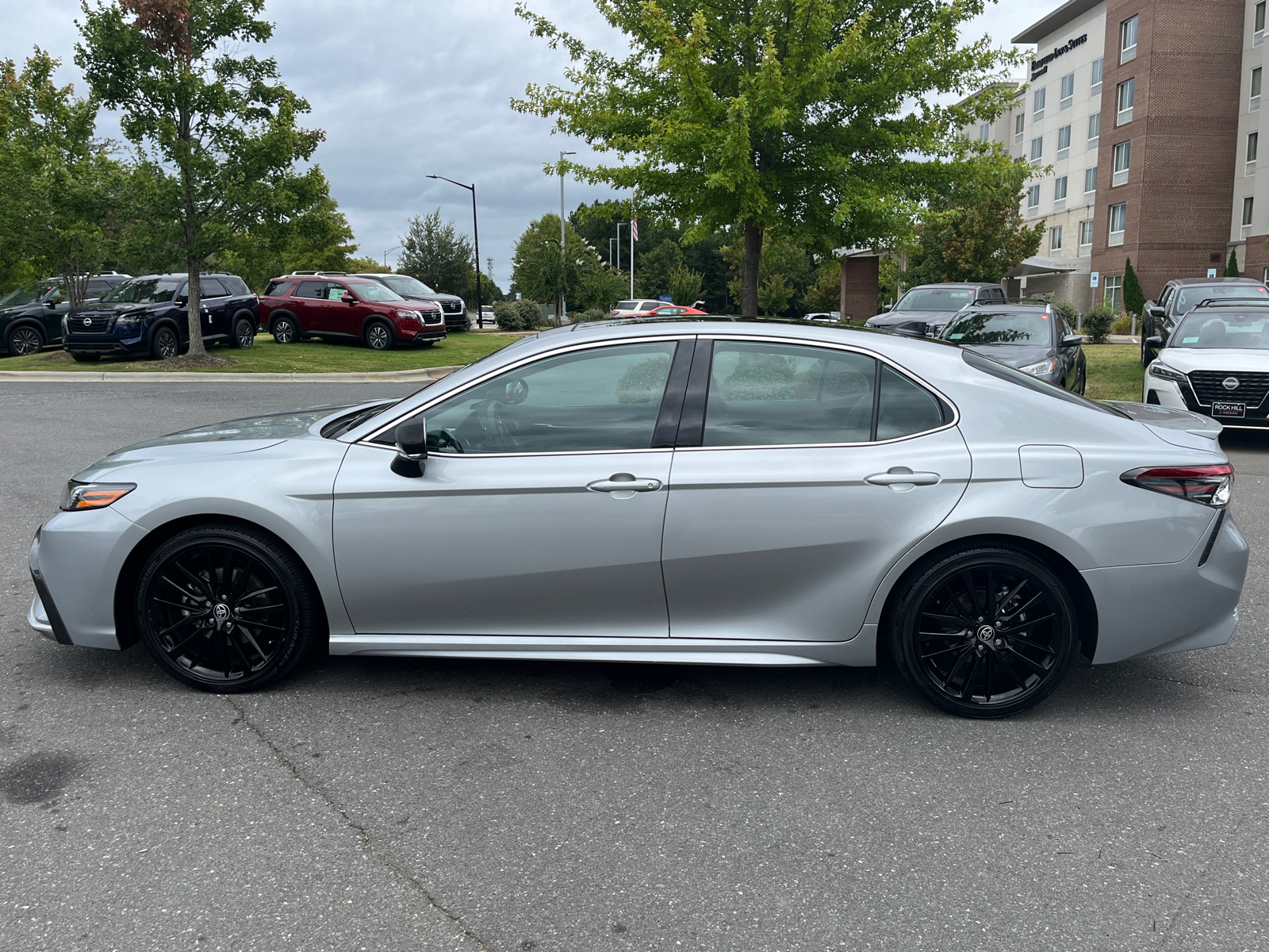 2022 Toyota Camry XSE 5