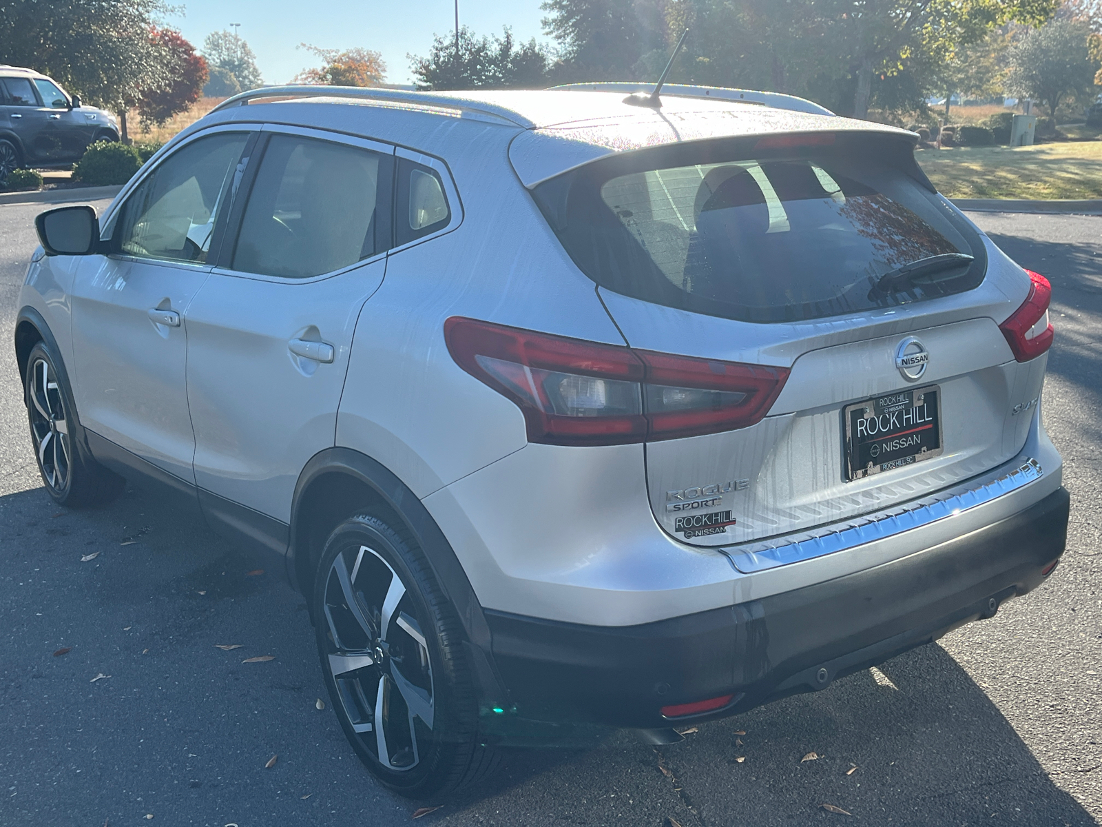 2022 Nissan Rogue Sport SL 7