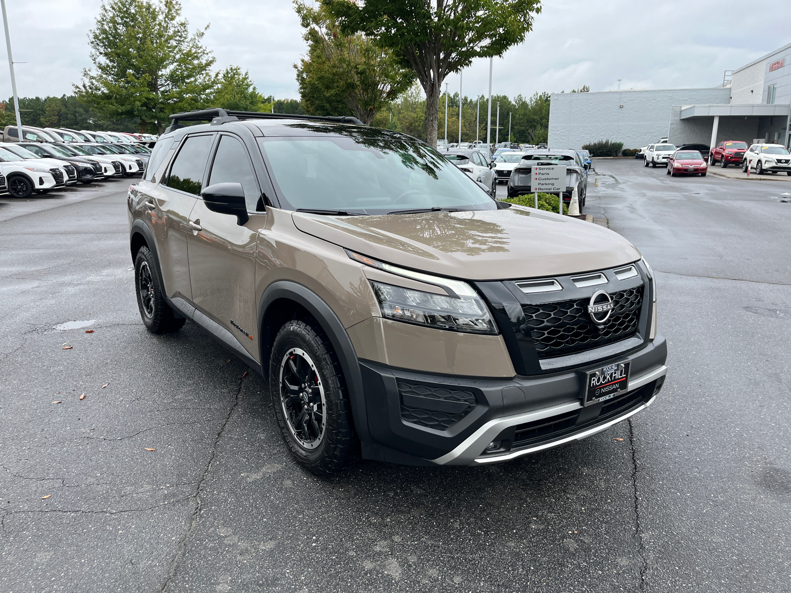 2023 Nissan Pathfinder Rock Creek 1