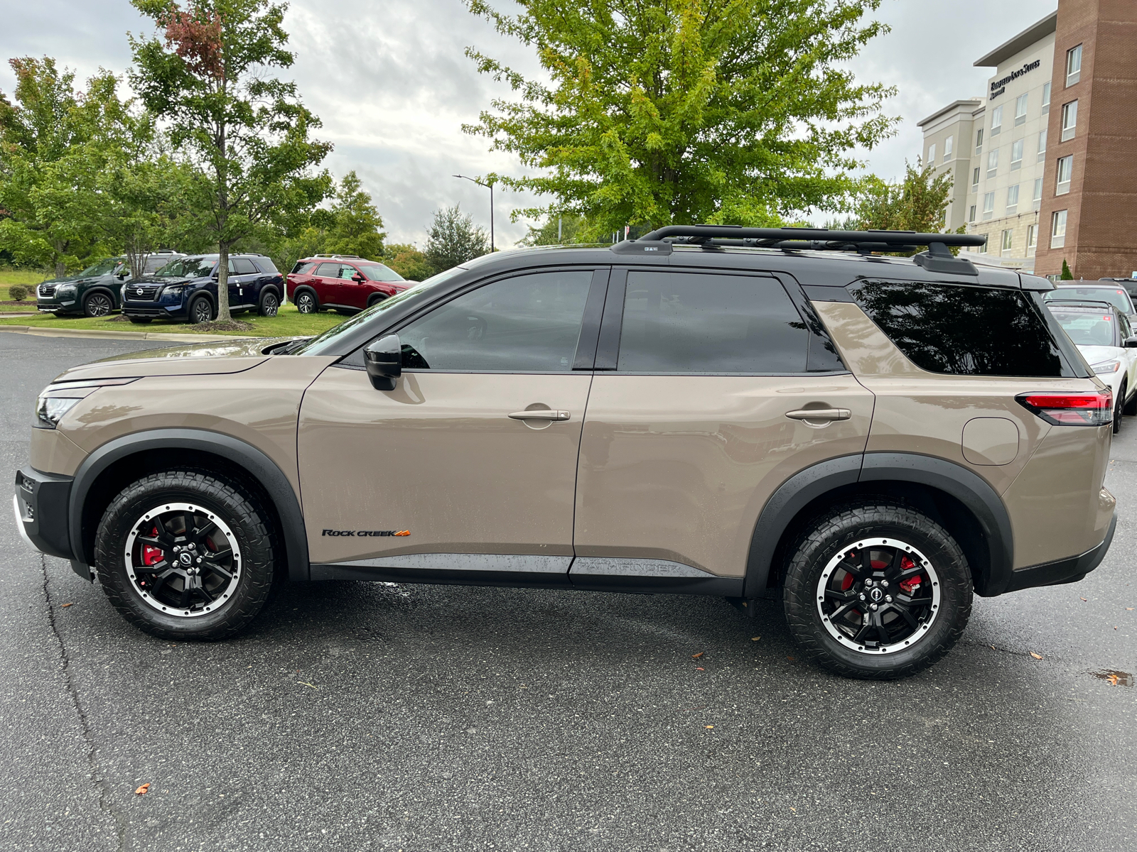 2023 Nissan Pathfinder Rock Creek 5