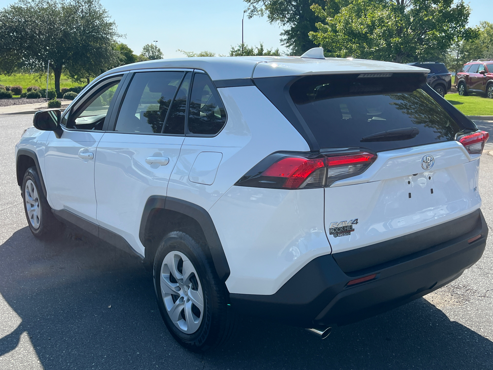 2023 Toyota RAV4 LE 7