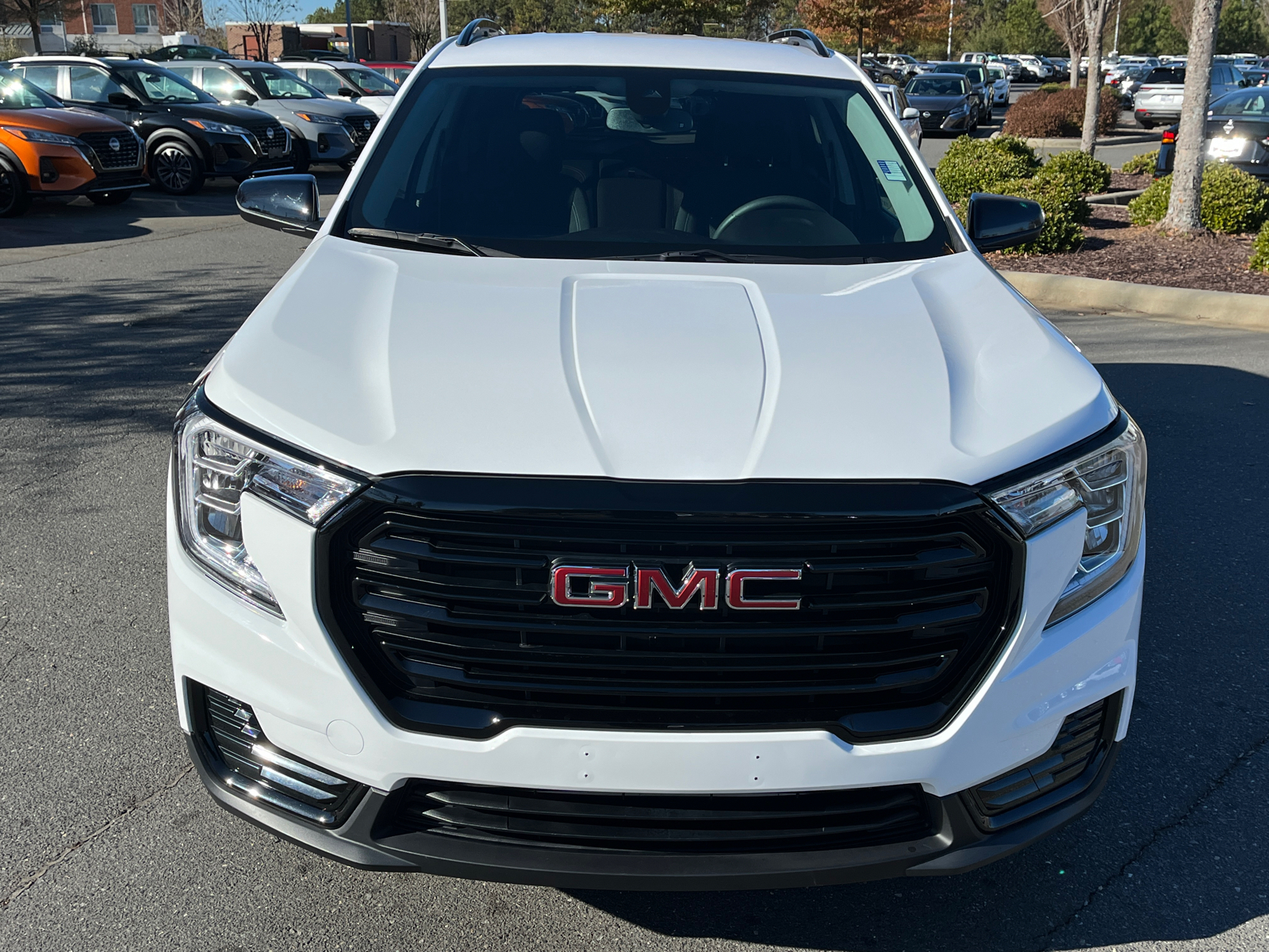 2023 GMC Terrain SLE 2