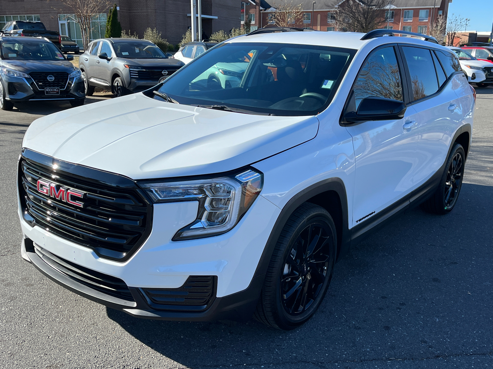 2023 GMC Terrain SLE 4