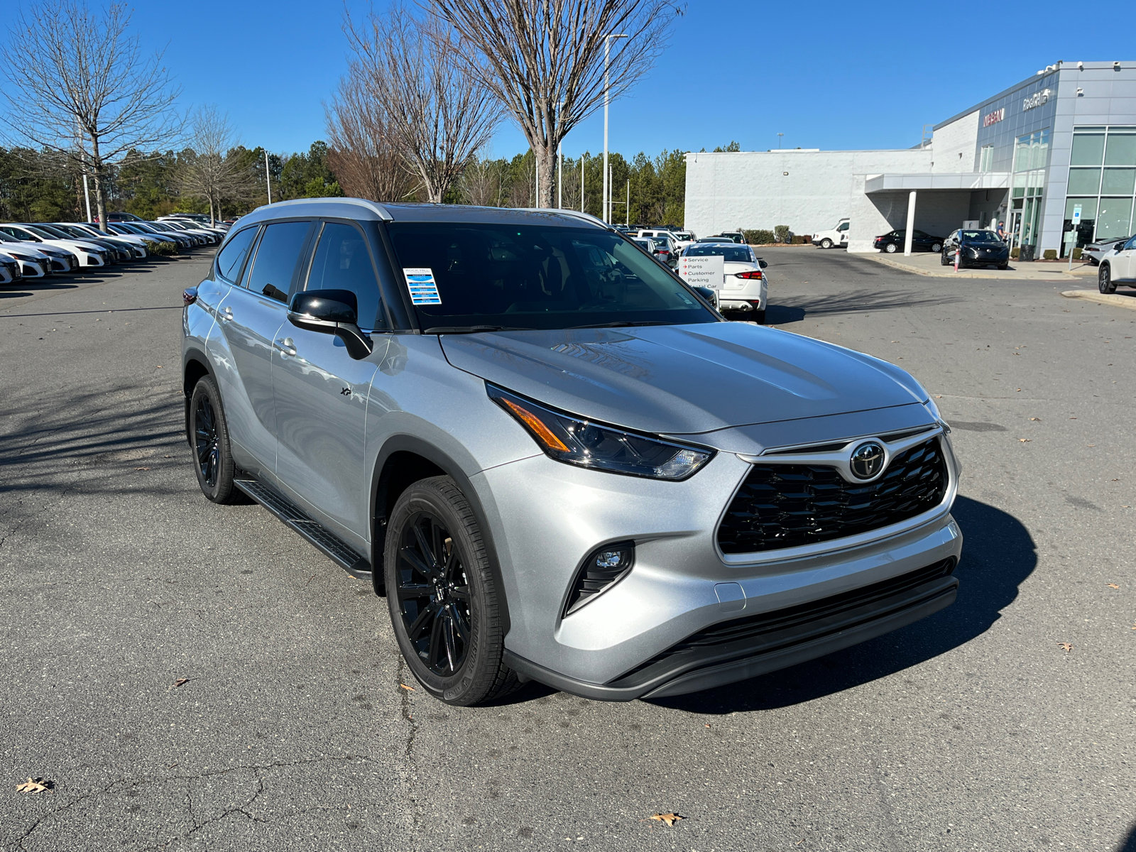 2023 Toyota Highlander L 1