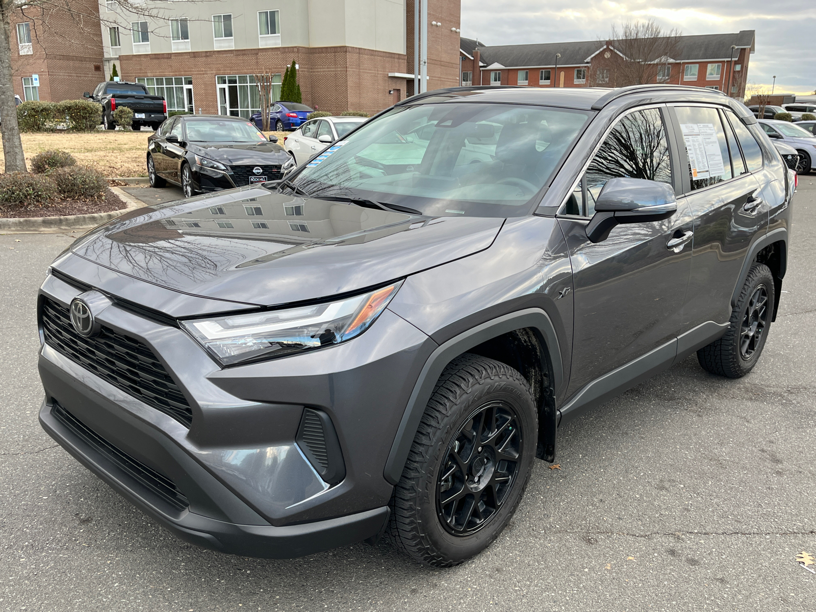 2024 Toyota RAV4 XLE 4