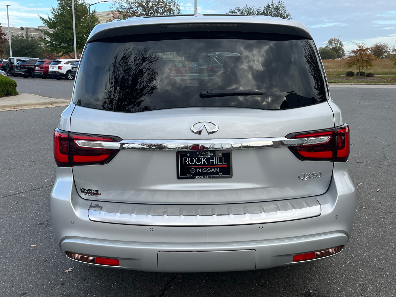 2020 INFINITI QX80 LUXE 8