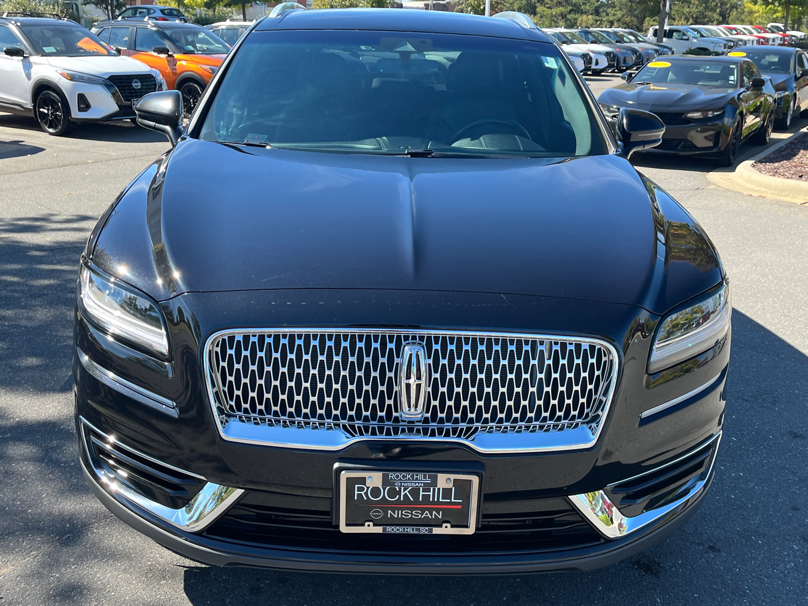 2020 Lincoln Nautilus Standard 2