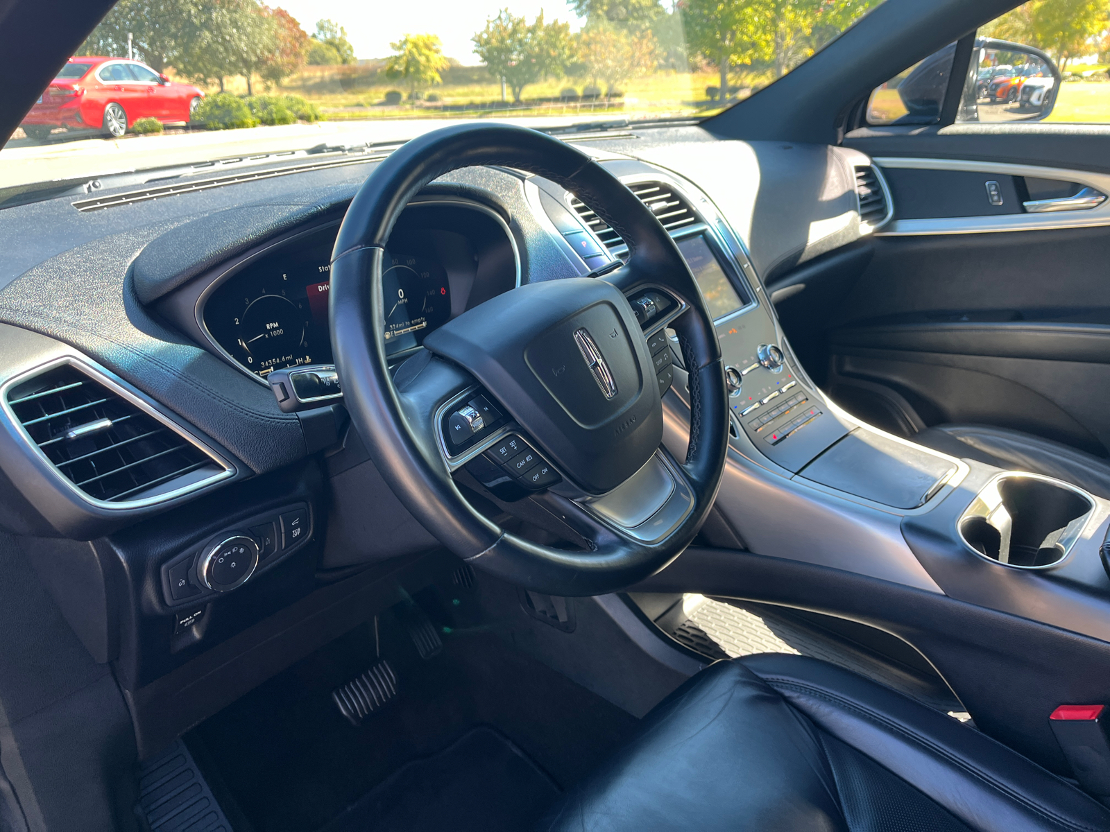 2020 Lincoln Nautilus Standard 19