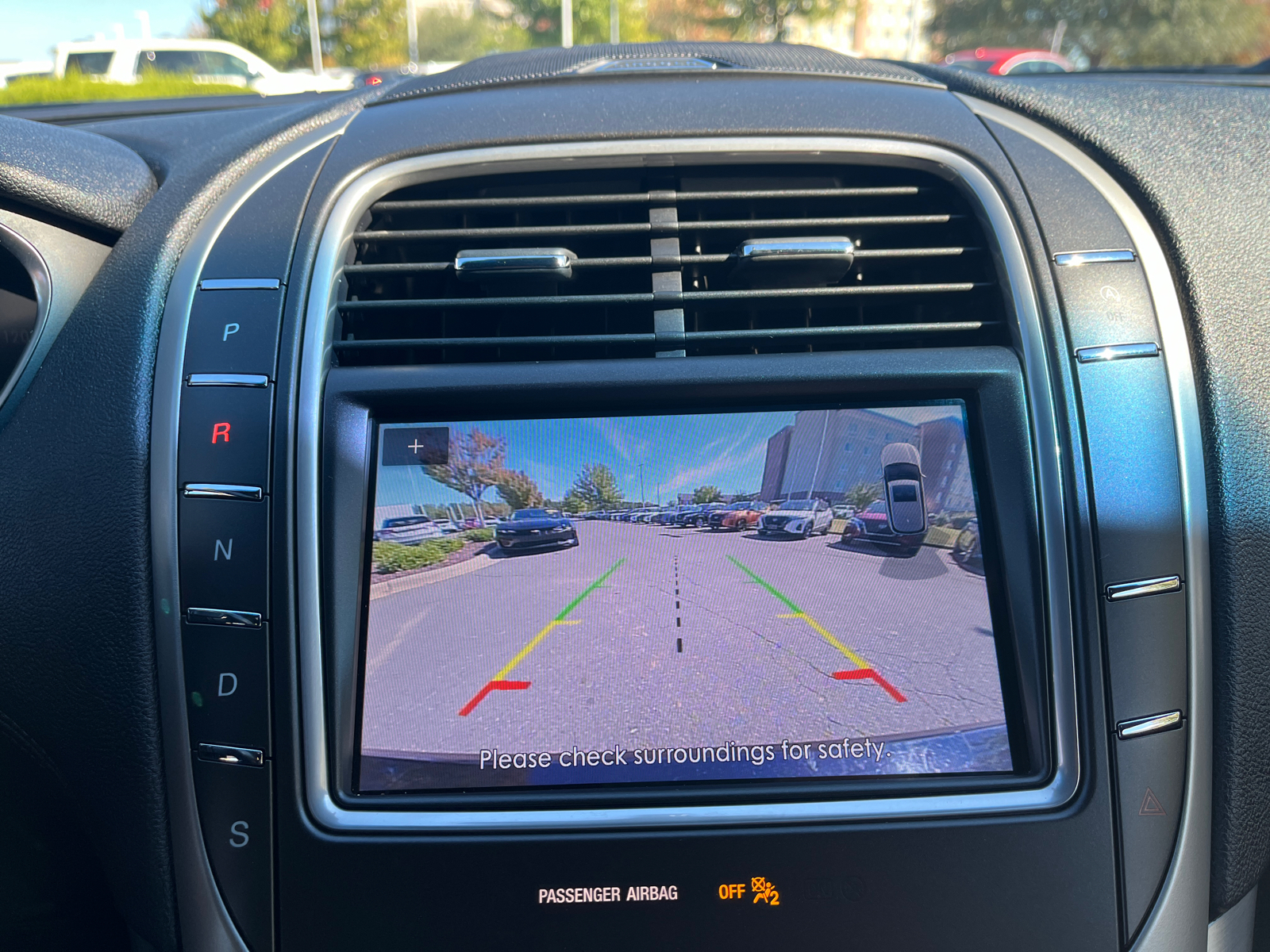 2020 Lincoln Nautilus Standard 29