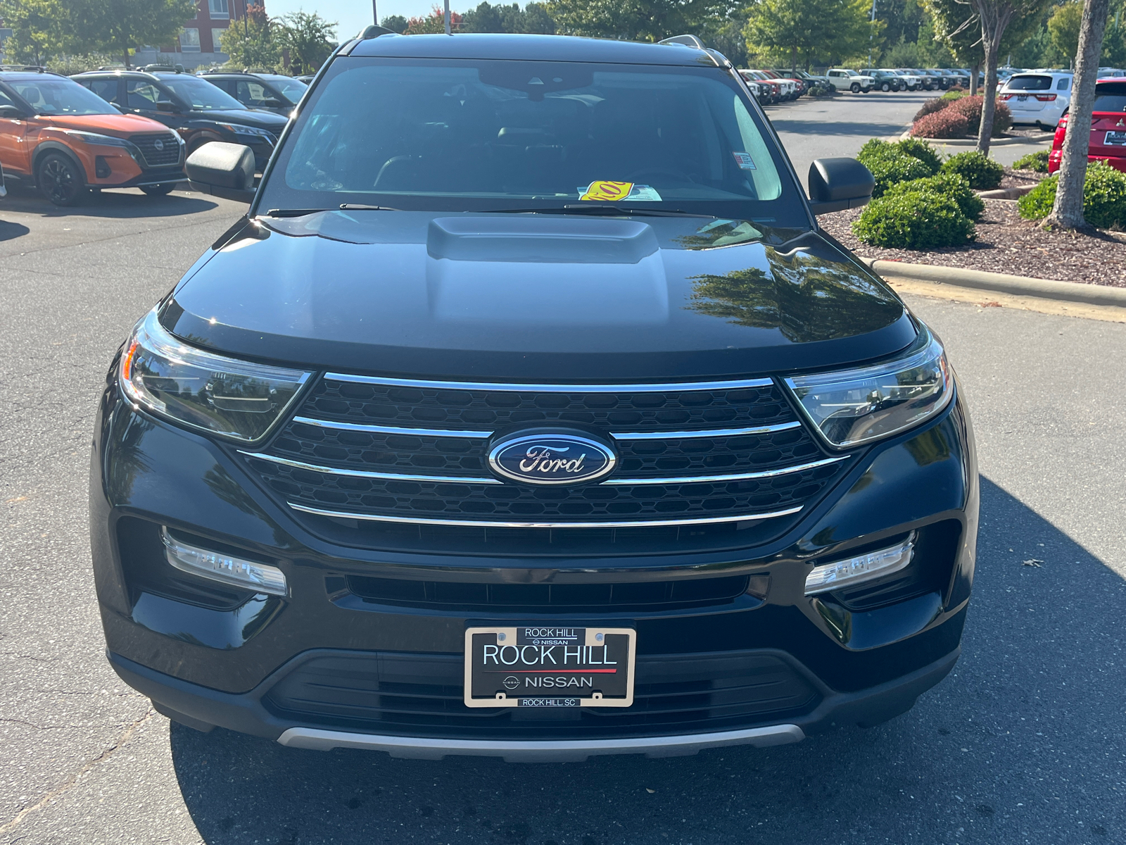 2021 Ford Explorer XLT 2