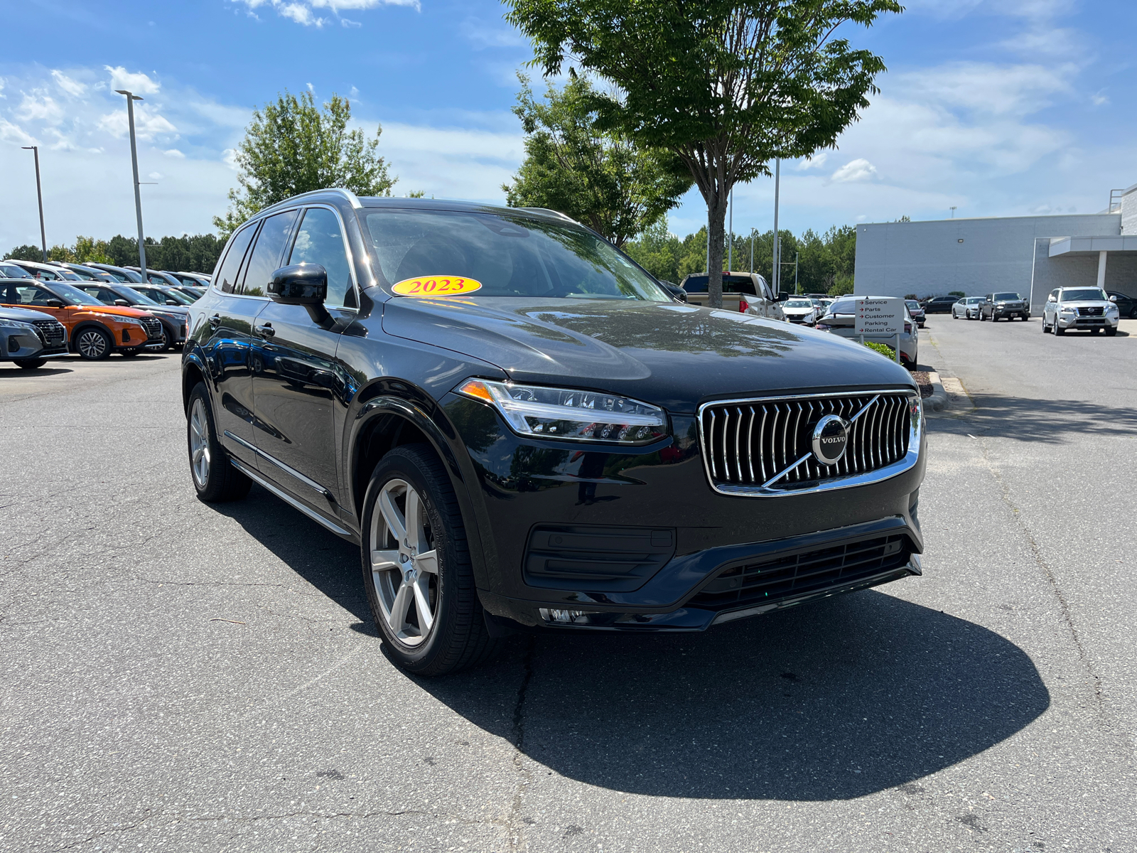 2023 Volvo XC90 B5 Core 1