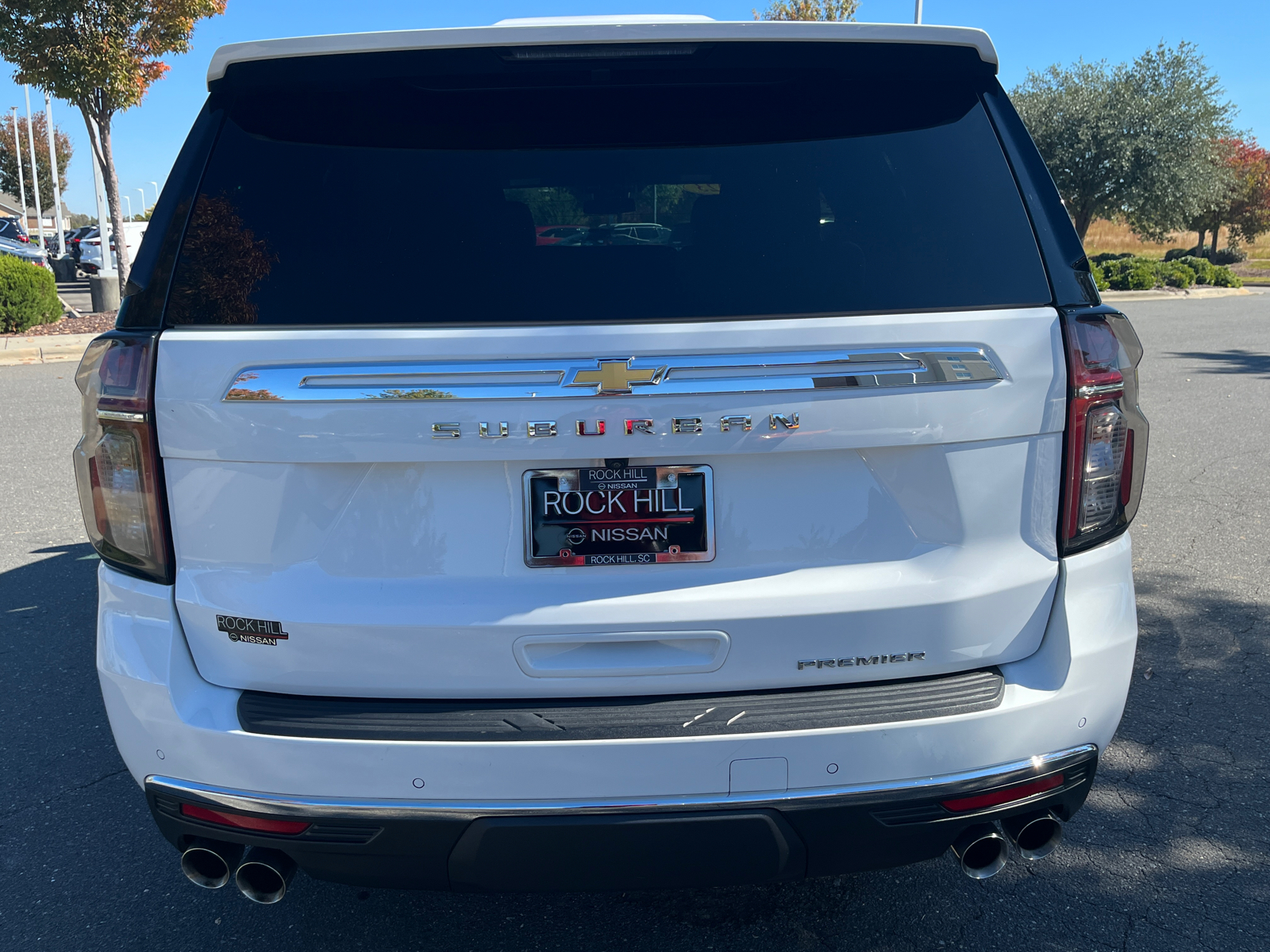 2023 Chevrolet Suburban Premier 8