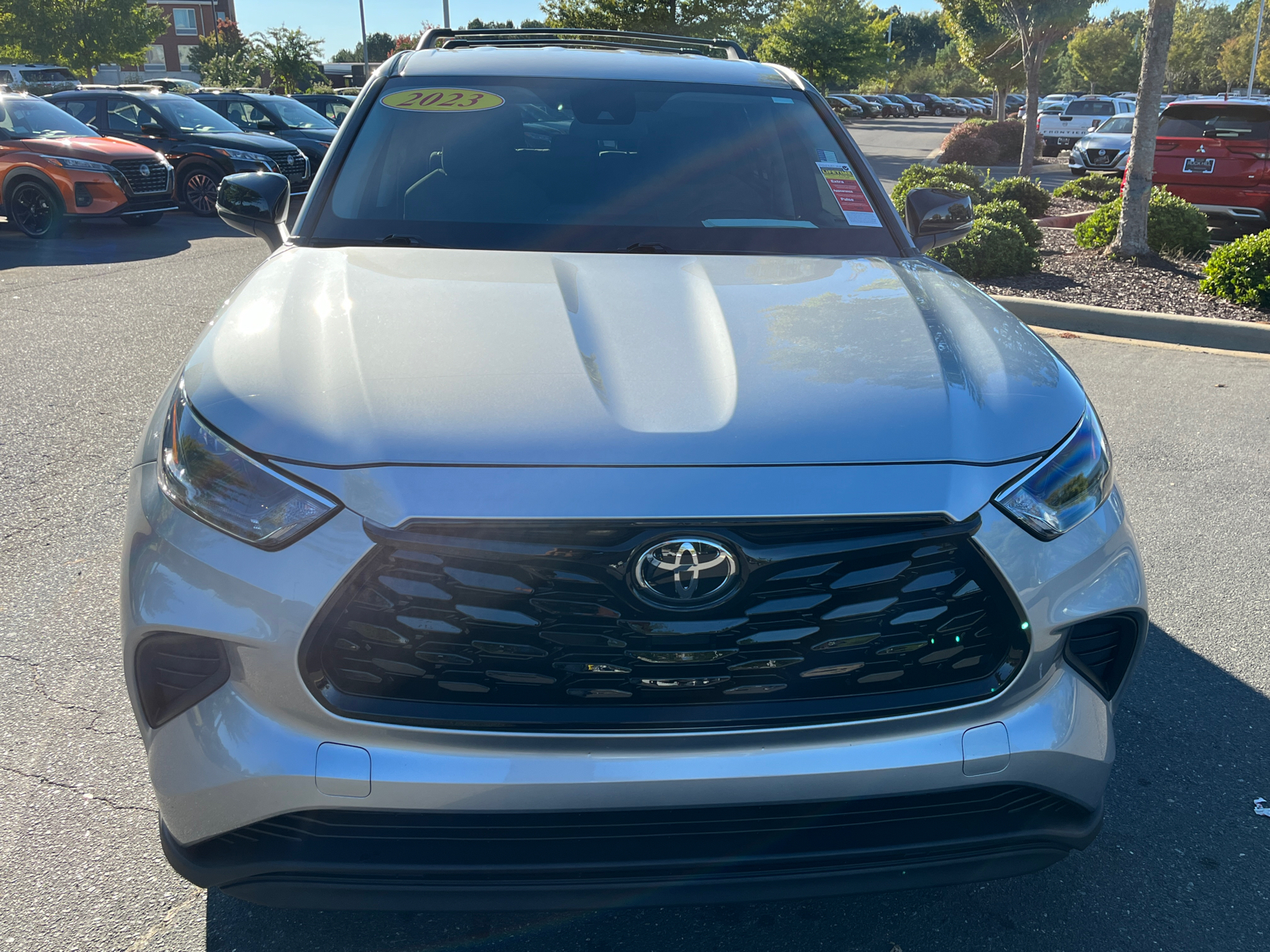 2023 Toyota Highlander L 2