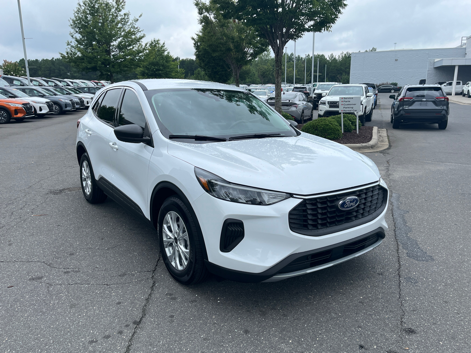 2023 Ford Escape Active 1