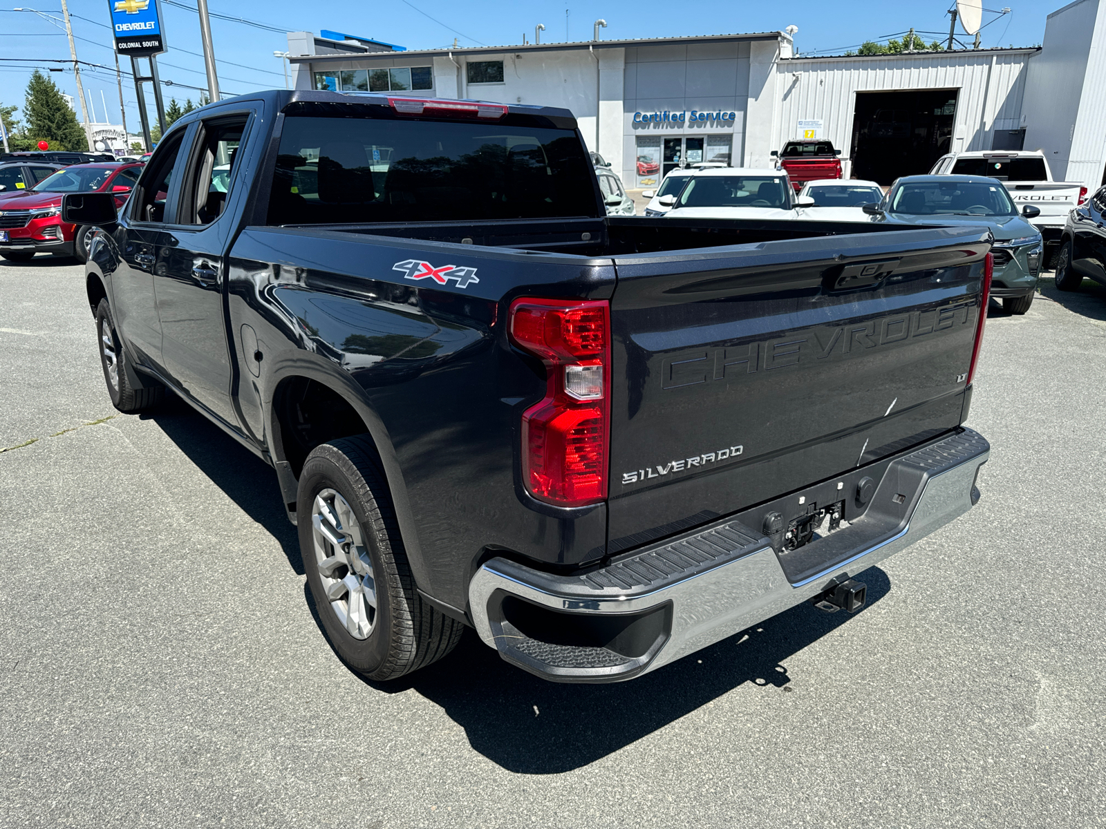 2022 Chevrolet Silverado 1500 LT 4WD Crew Cab 147 4