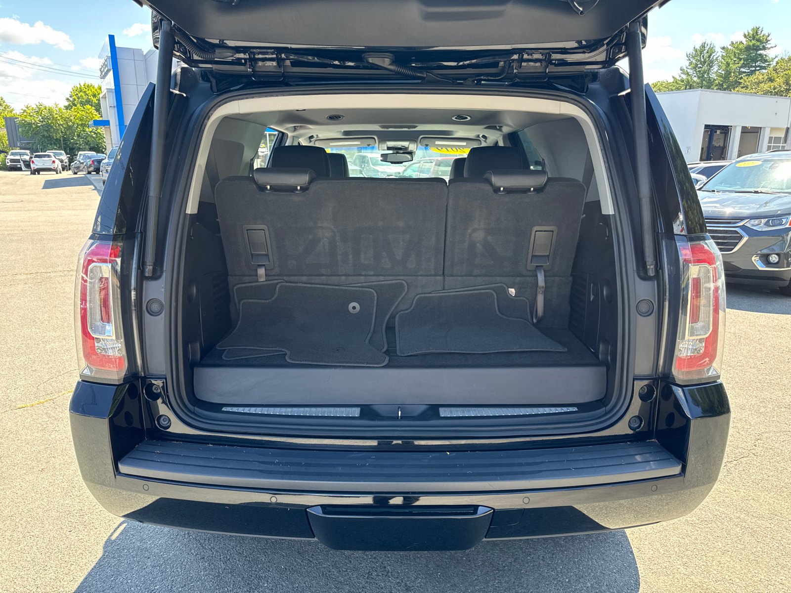 2019 GMC Yukon SLT Standard Edition 37